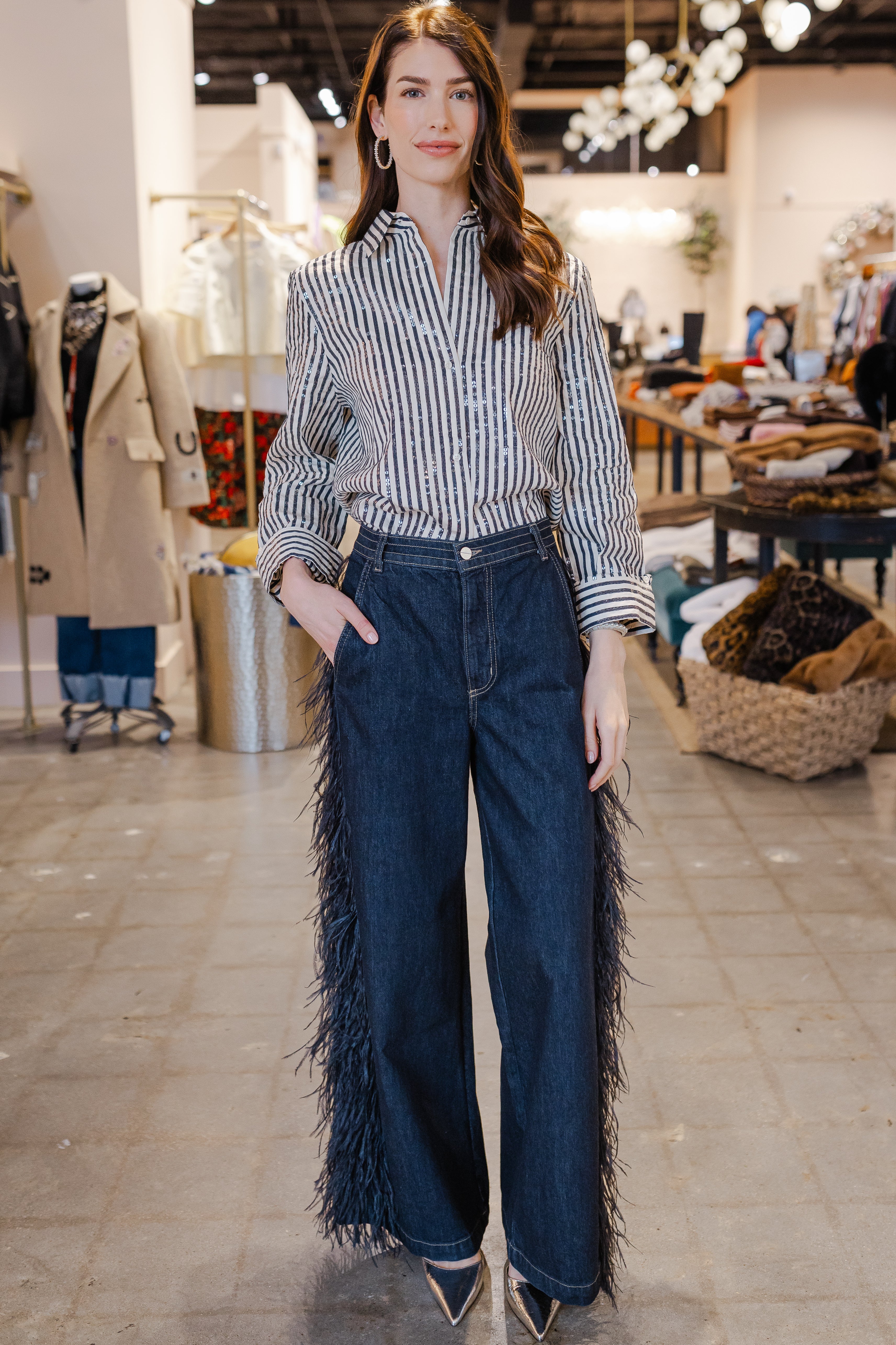 Mott St w/ Feathers - Indigo Resin