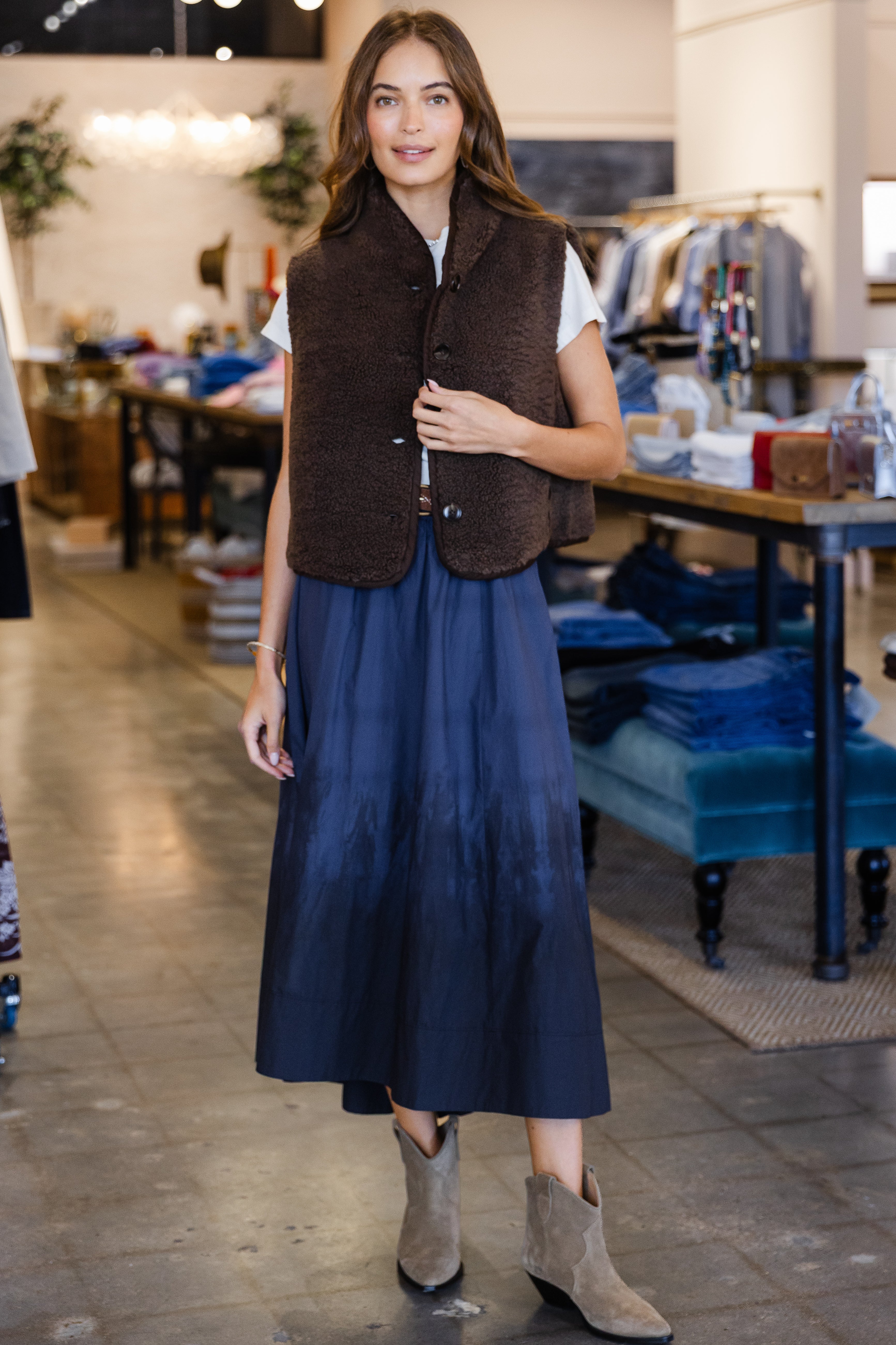 Kensi Vest - Chocolate Brown