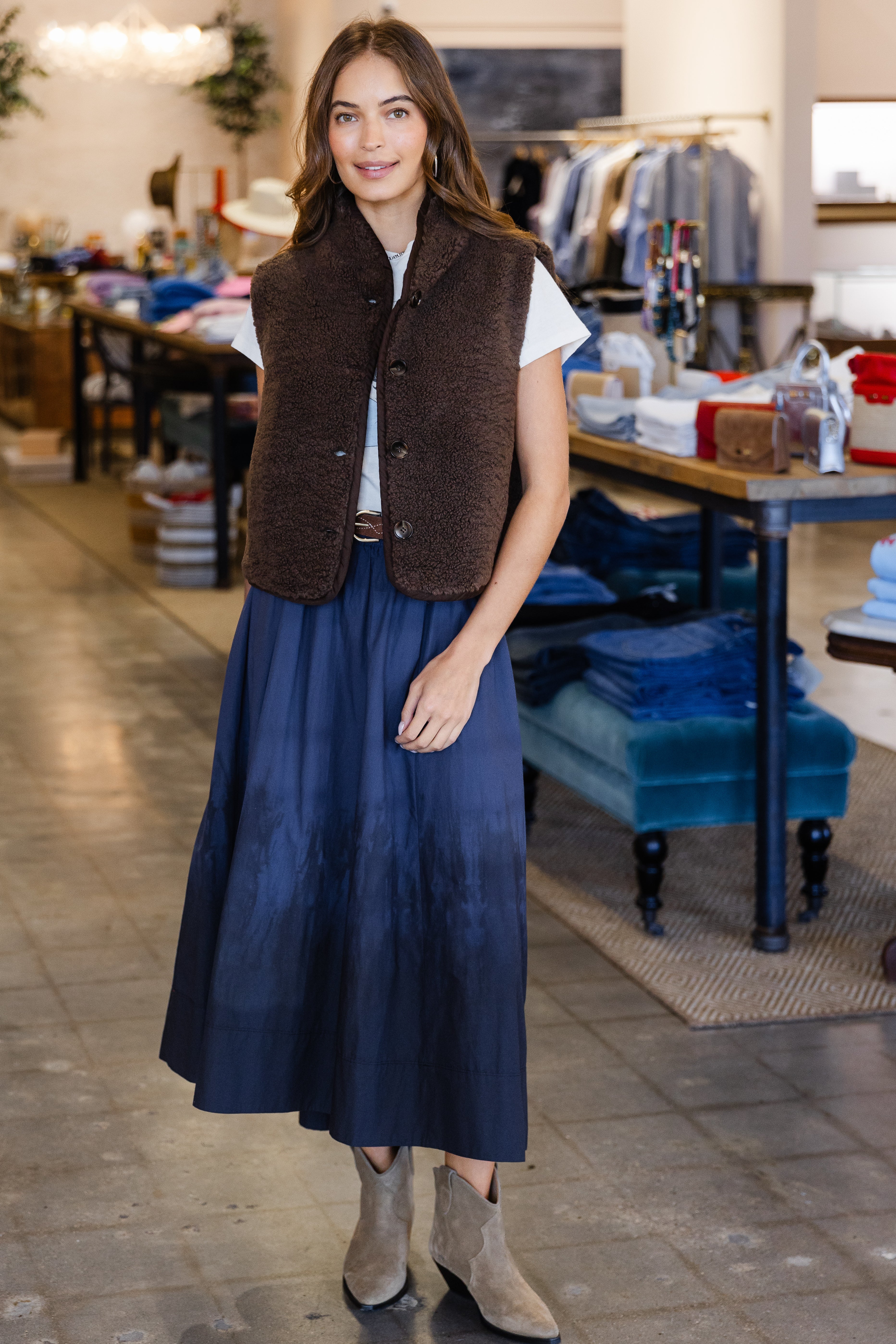 Kensi Vest - Chocolate Brown