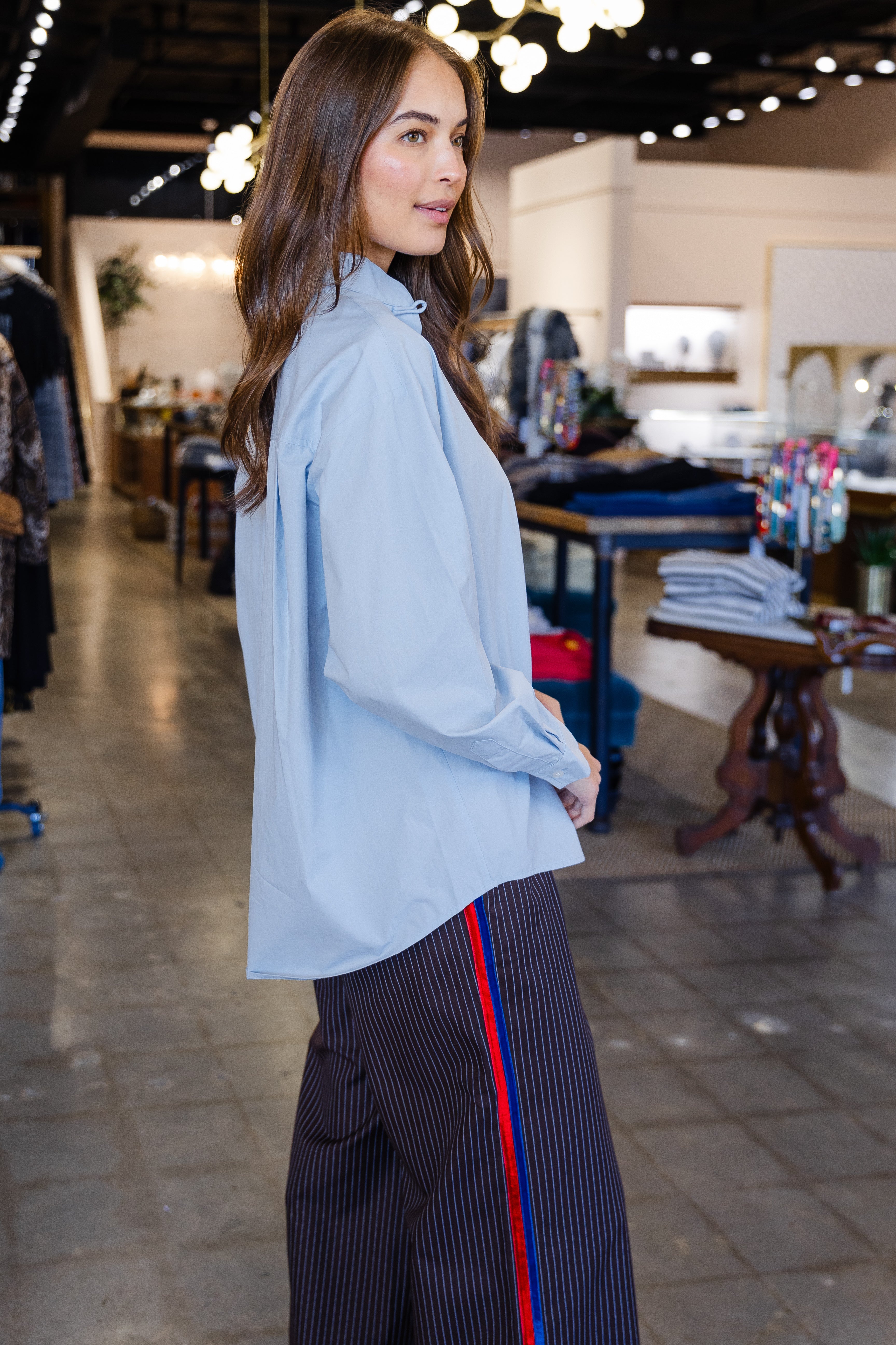 Leo Shirt - Light Blue