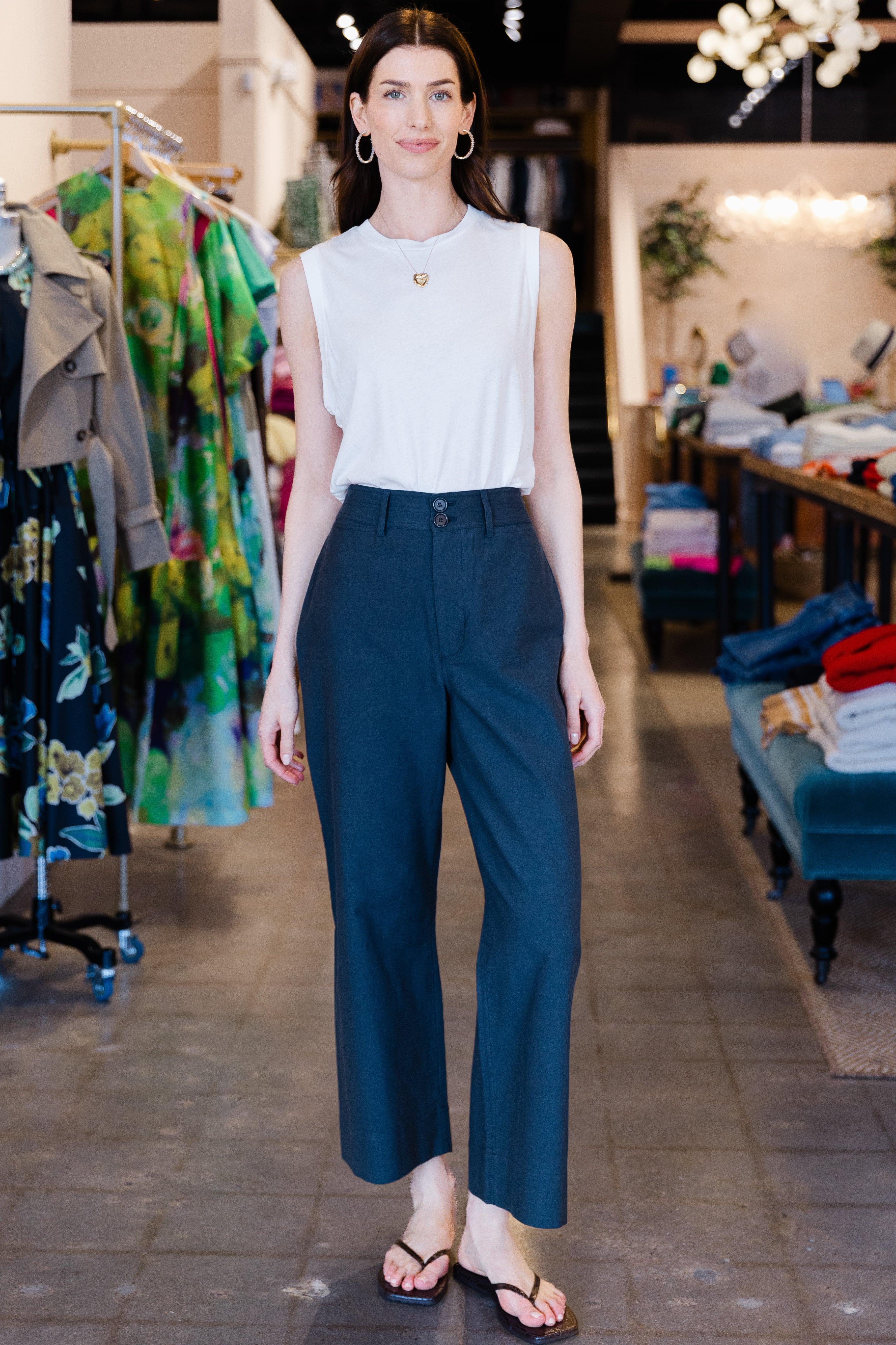 Classic Merida Pant - Navy