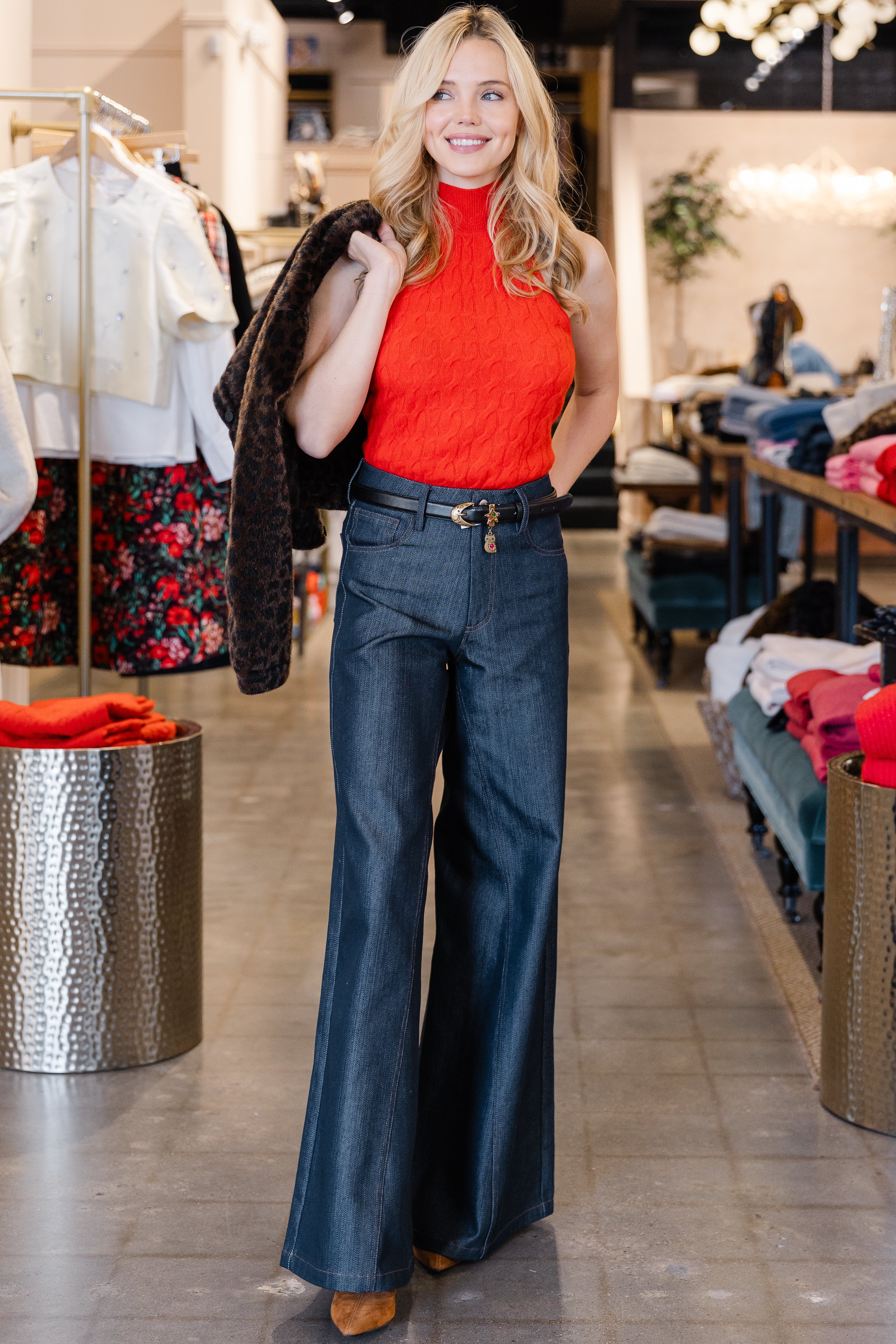 Coastal Cashmere Sleeveless Cable Turtleneck - Scarlet Red