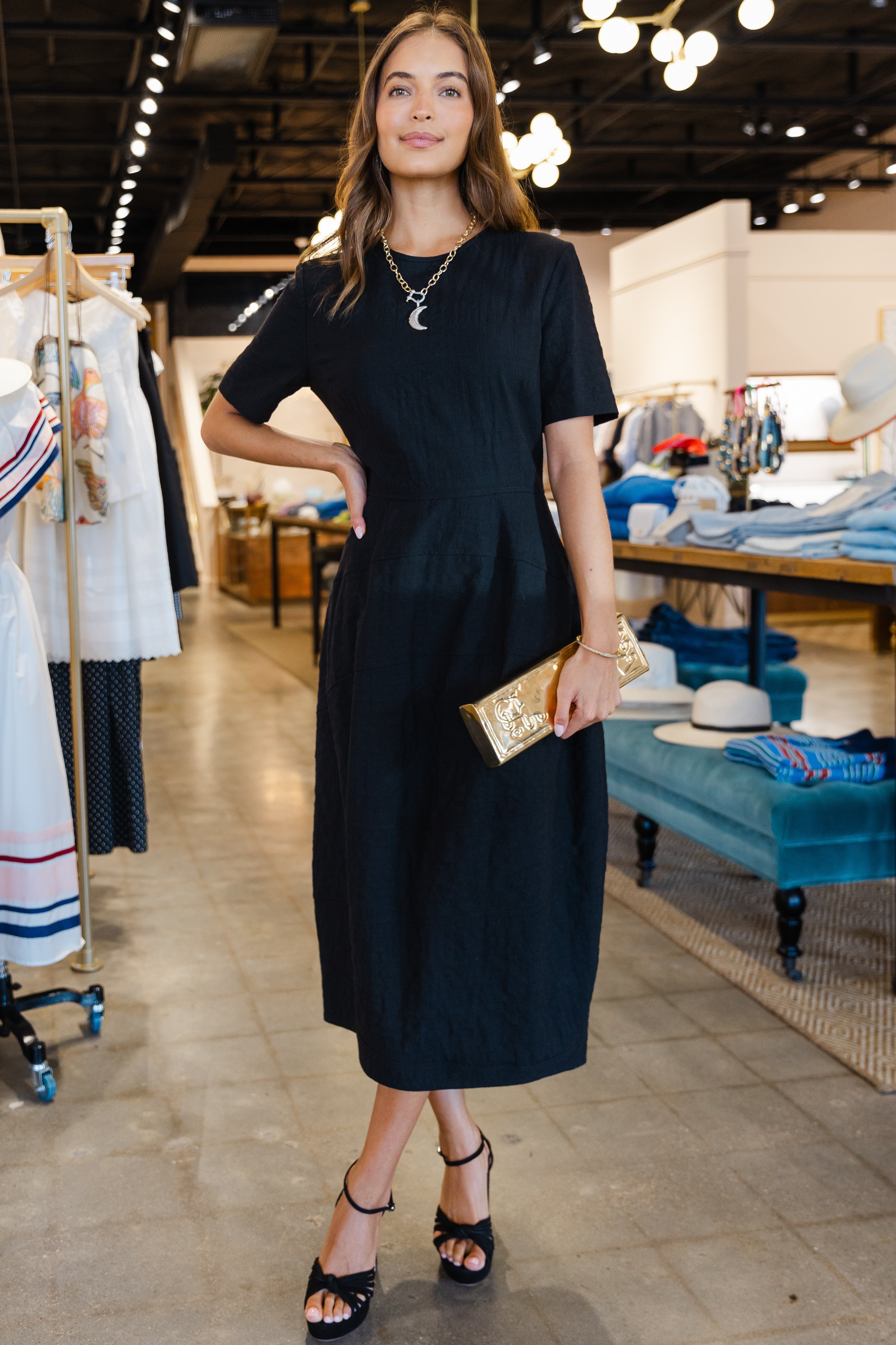 Light Crickeled Wool Cotton Dress- Black