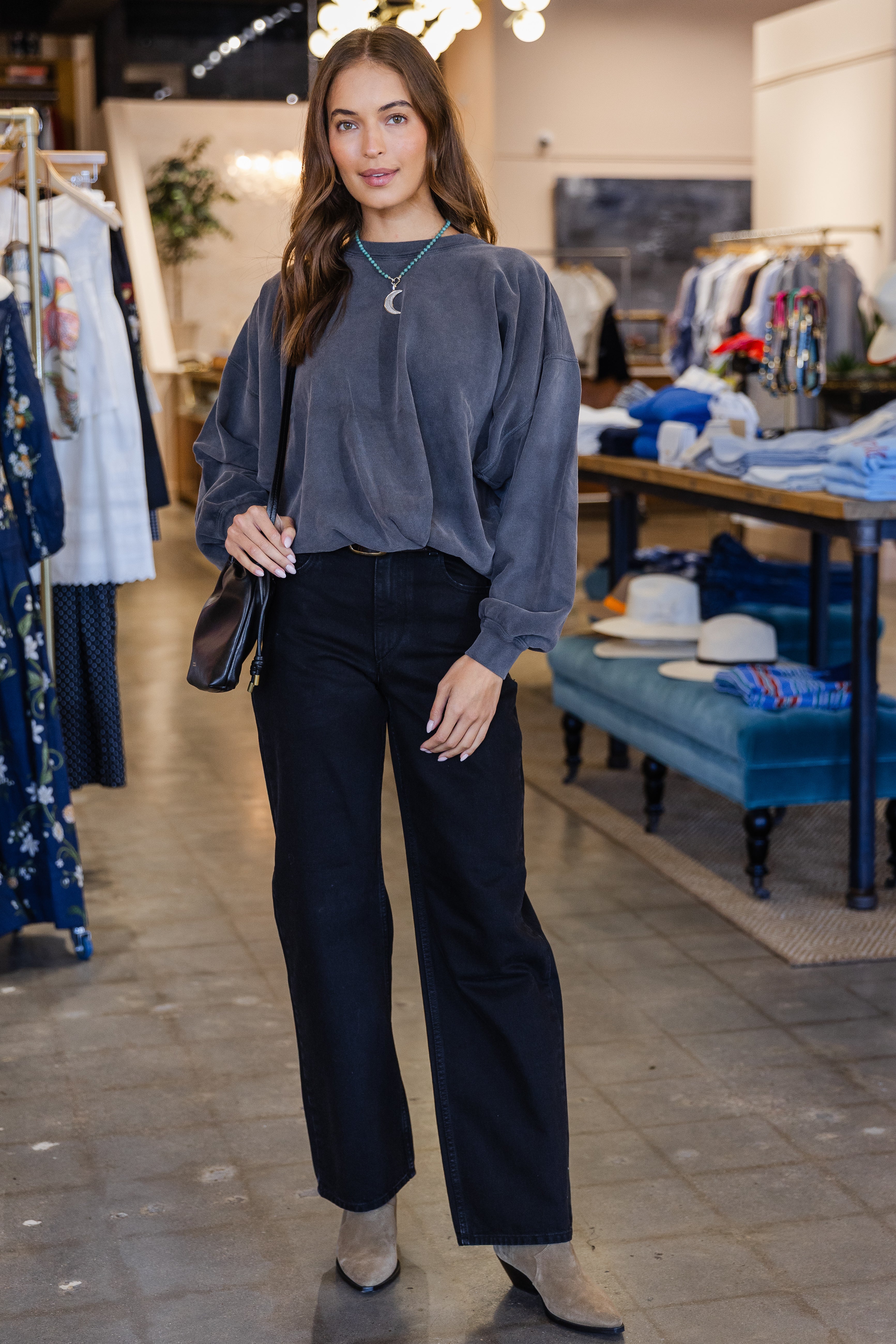 Sauria Sweater - Faded Black