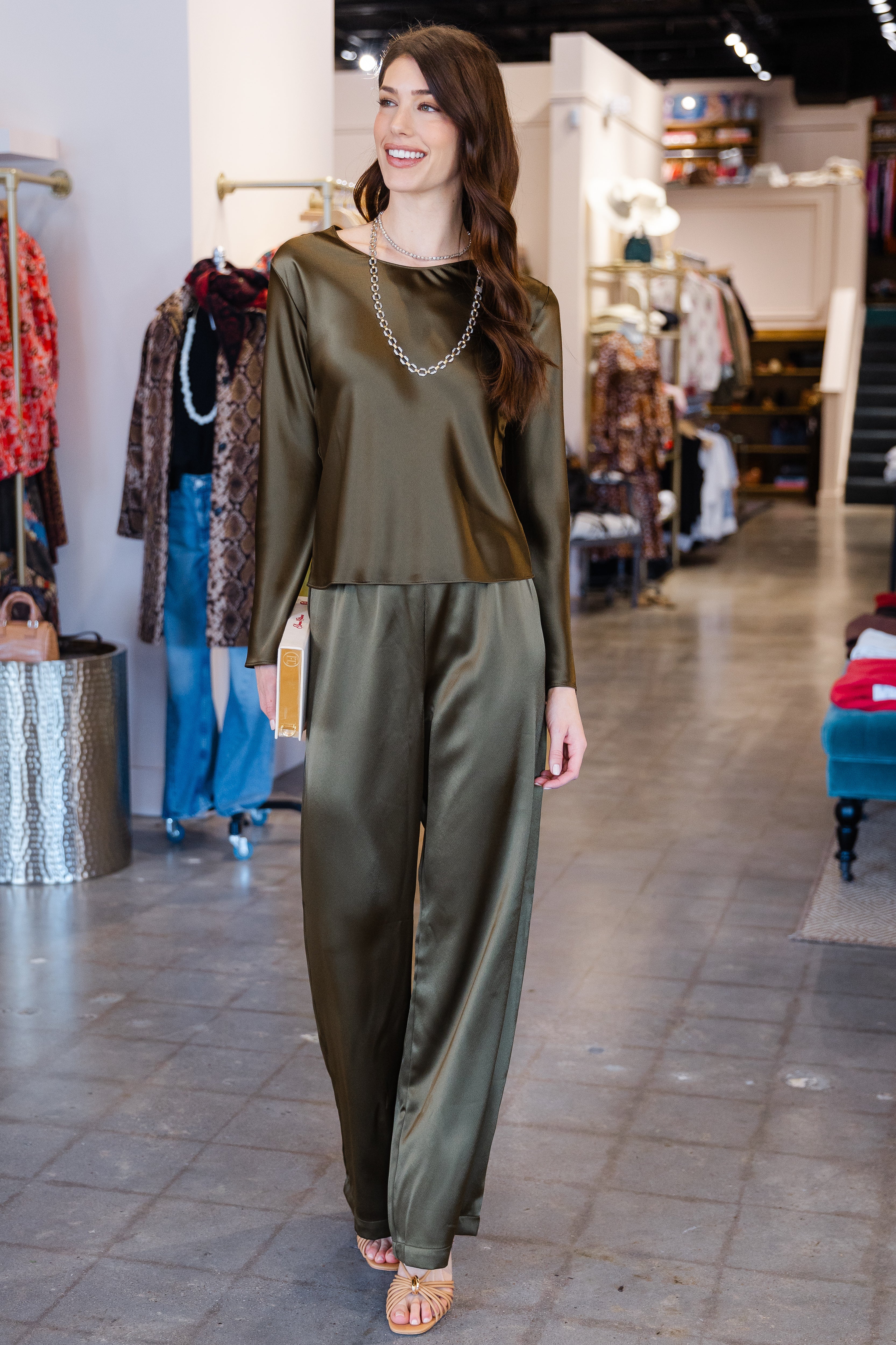 Barb Long Sleeve Crew - Olive