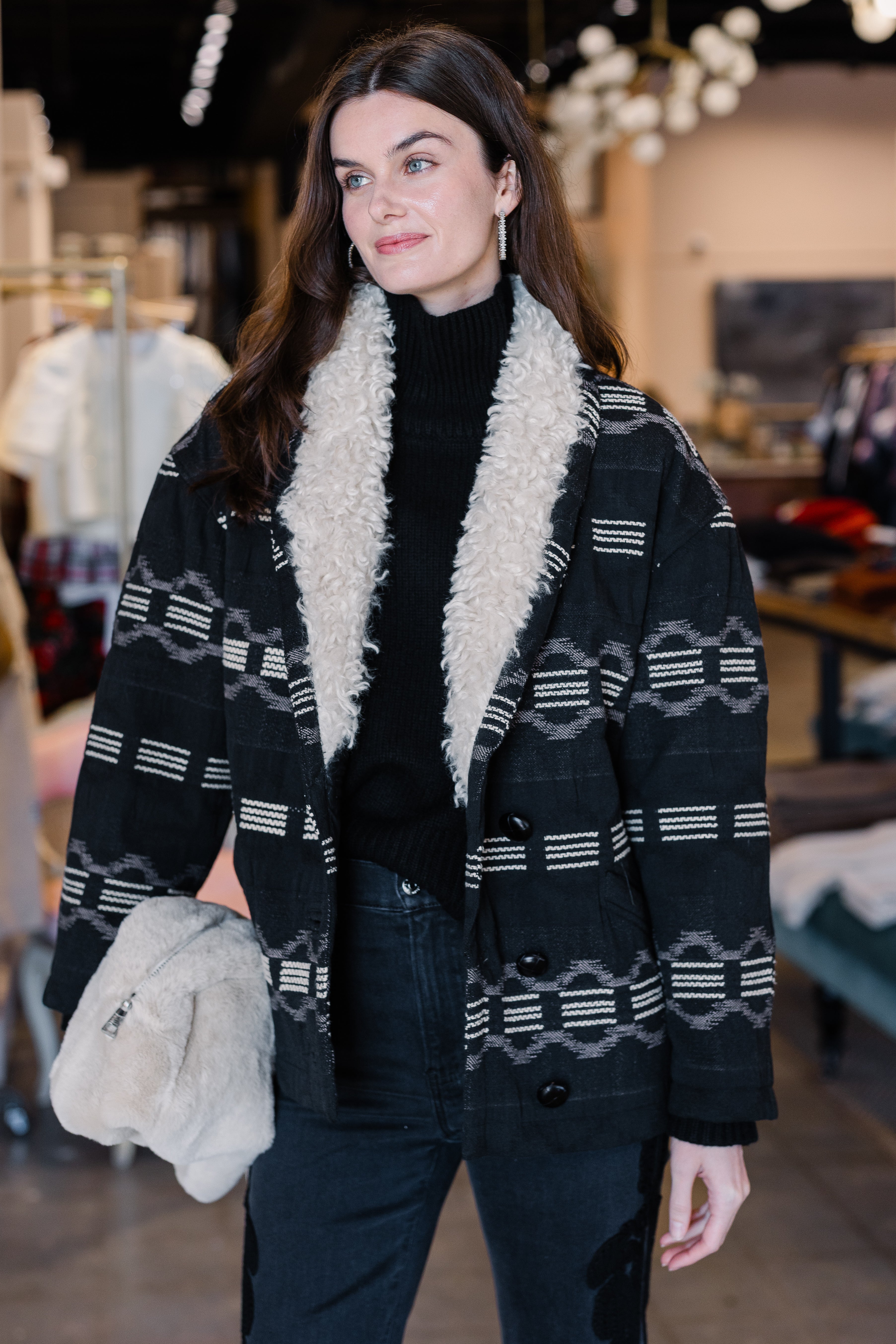 Qayla Wavy Jacquard - Faded Black