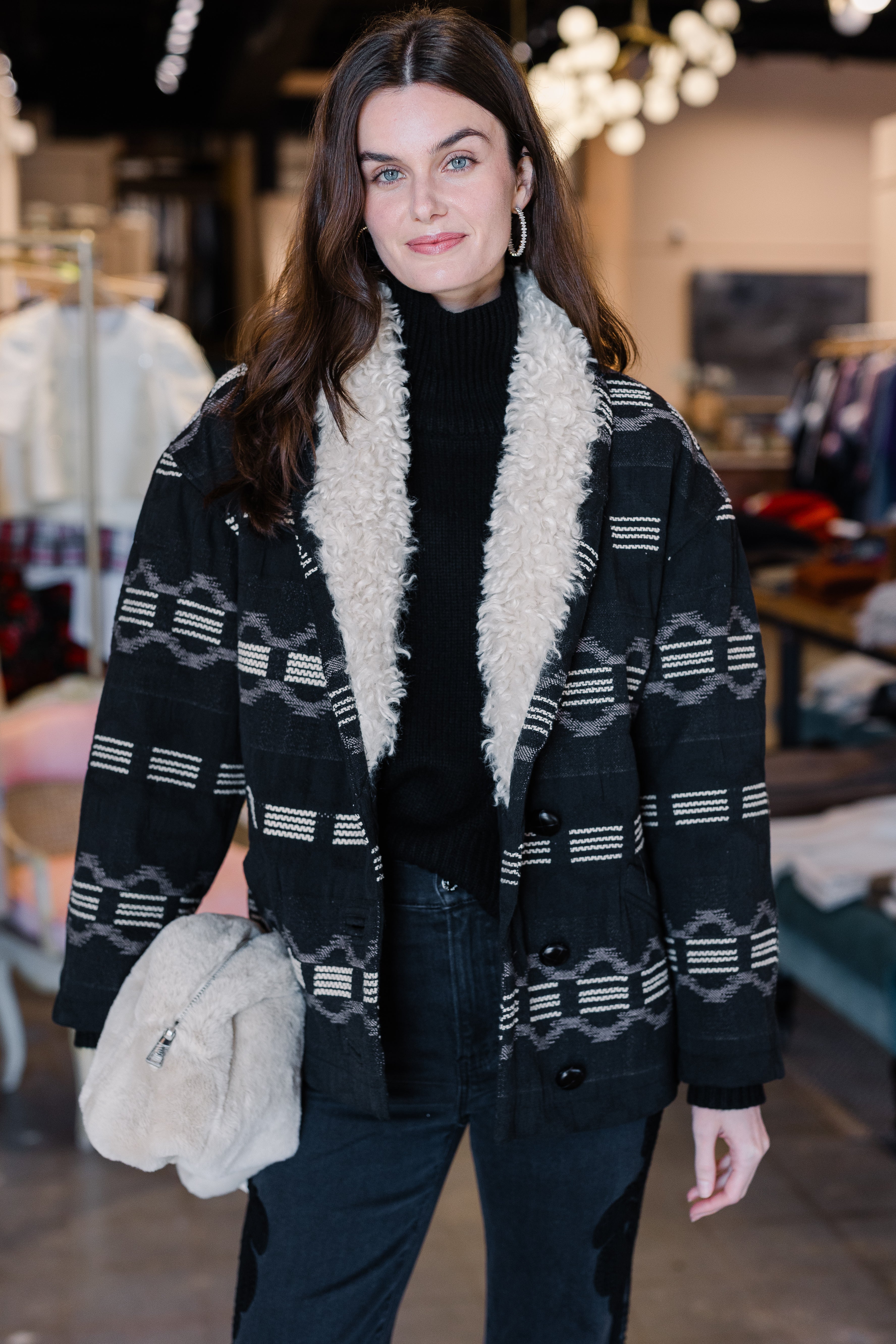 Qayla Wavy Jacquard - Faded Black