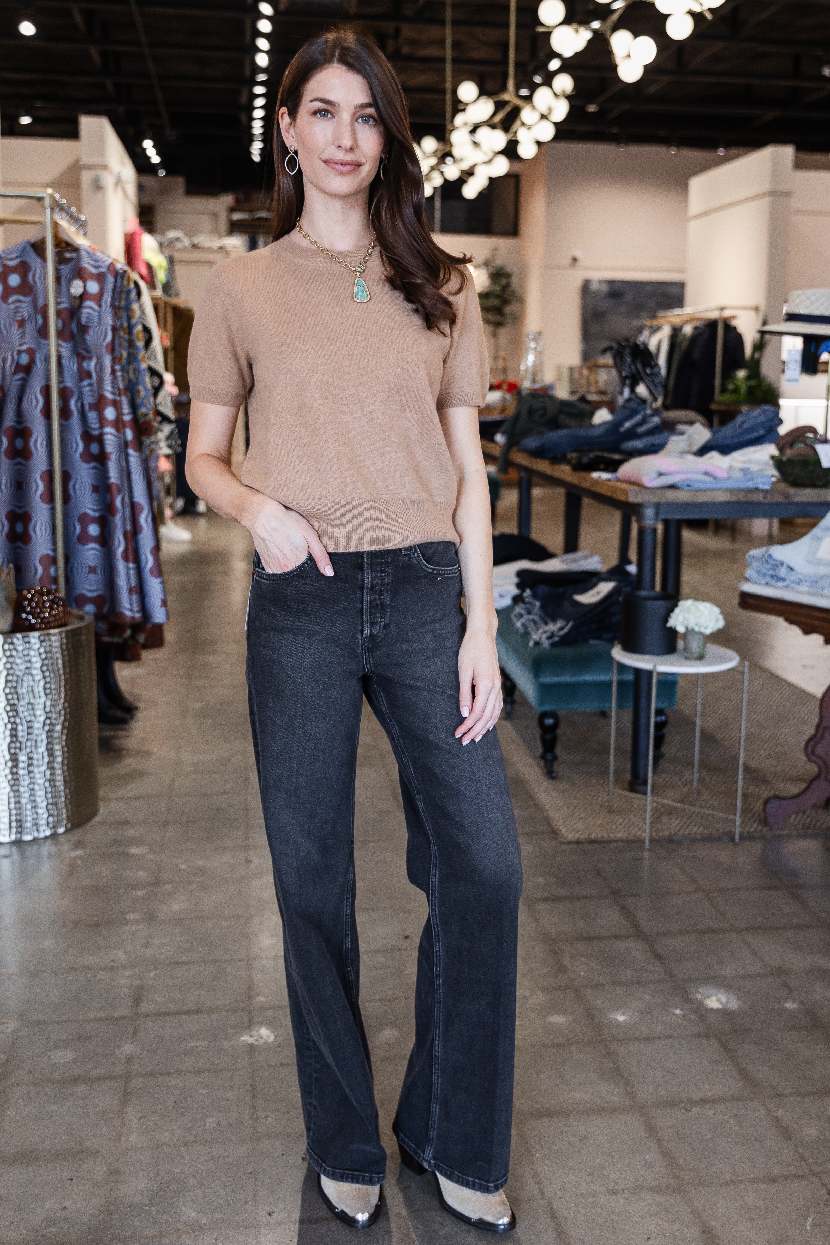 Cashmere Short Sleeve Cropped Pullover - Camel