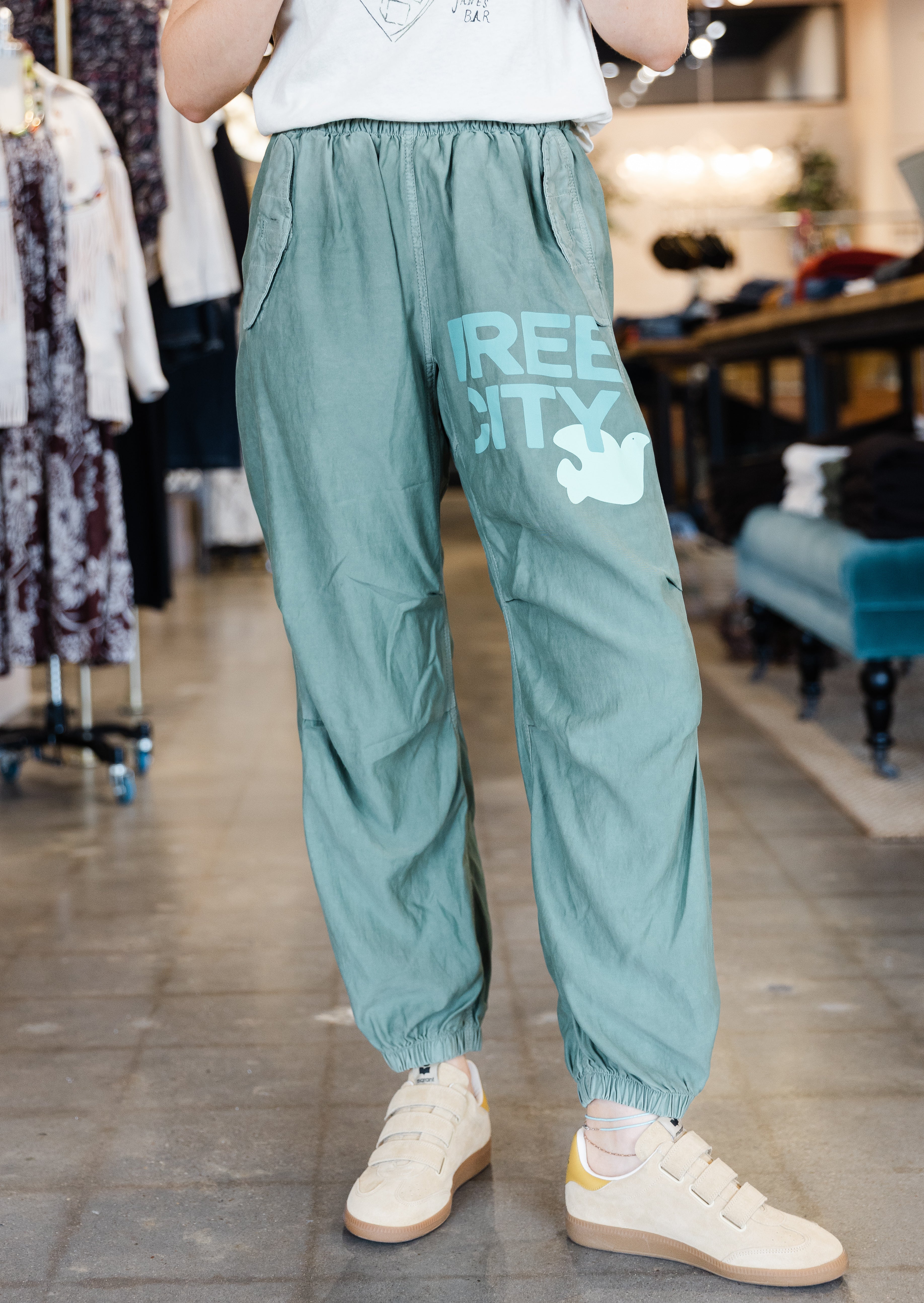 Freecitylarge Matte/Satin Airjump Pant- Eatgreen