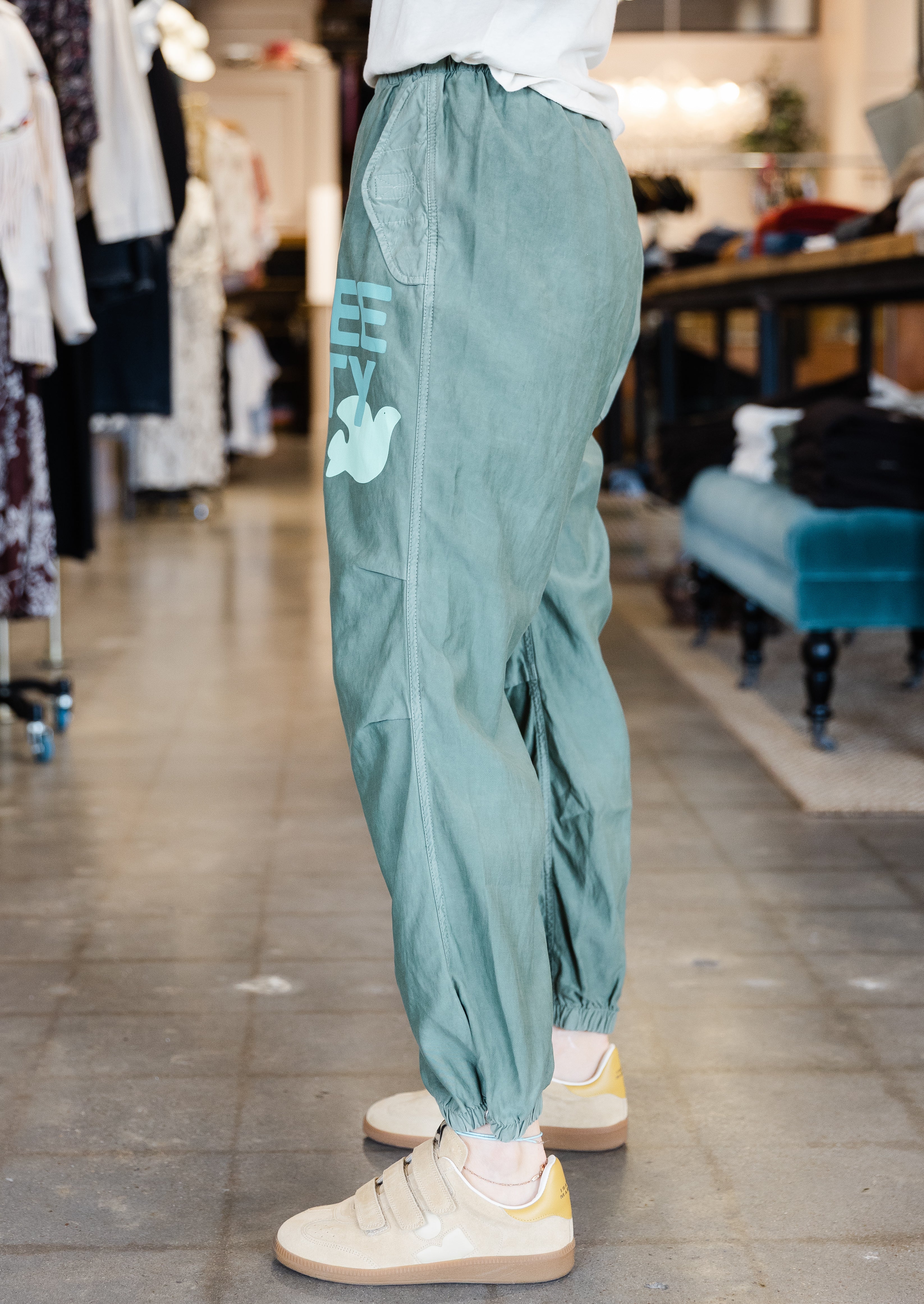 Freecitylarge Matte/Satin Airjump Pant- Eatgreen