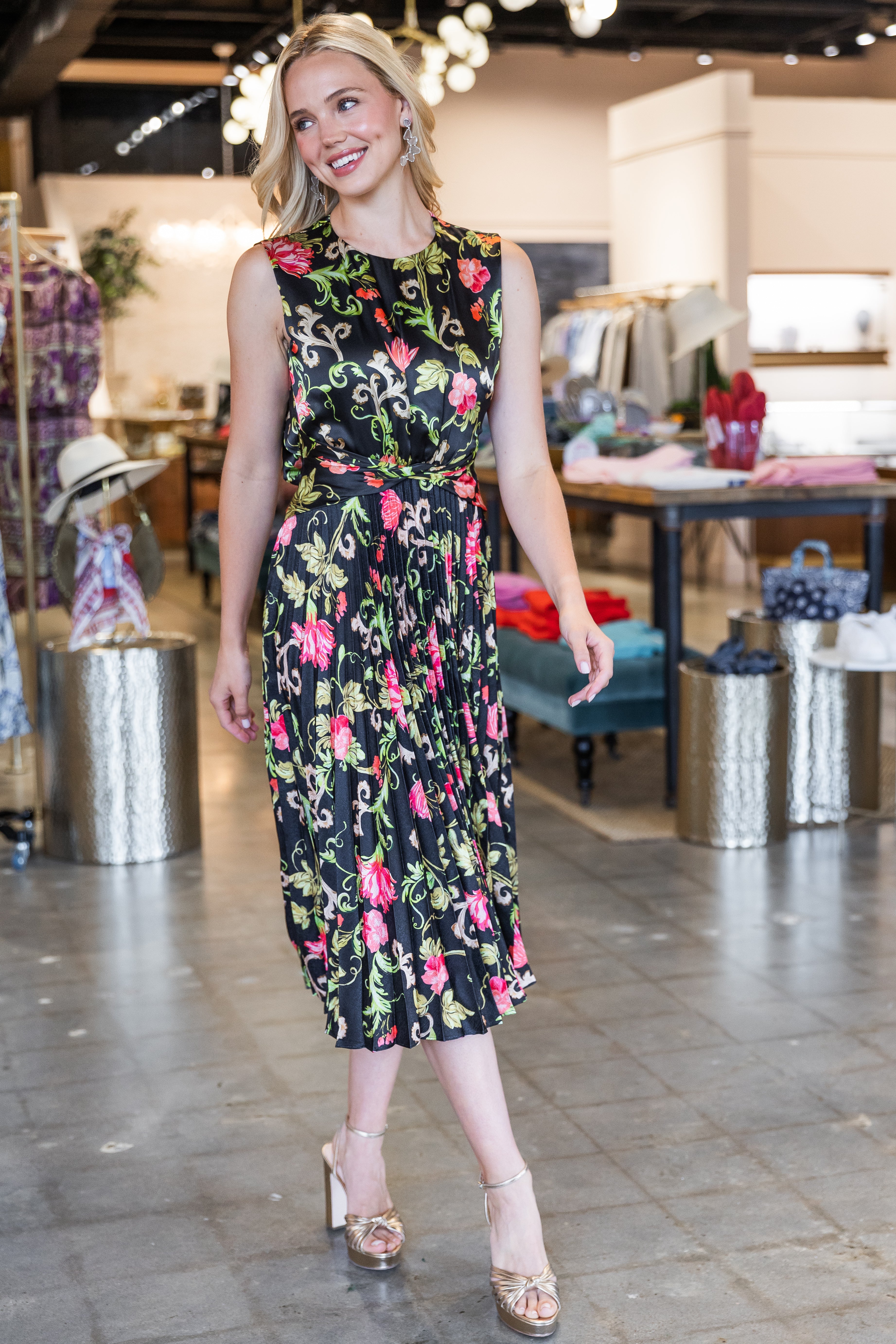 Gwen-B Dress - Mandevilla Noir