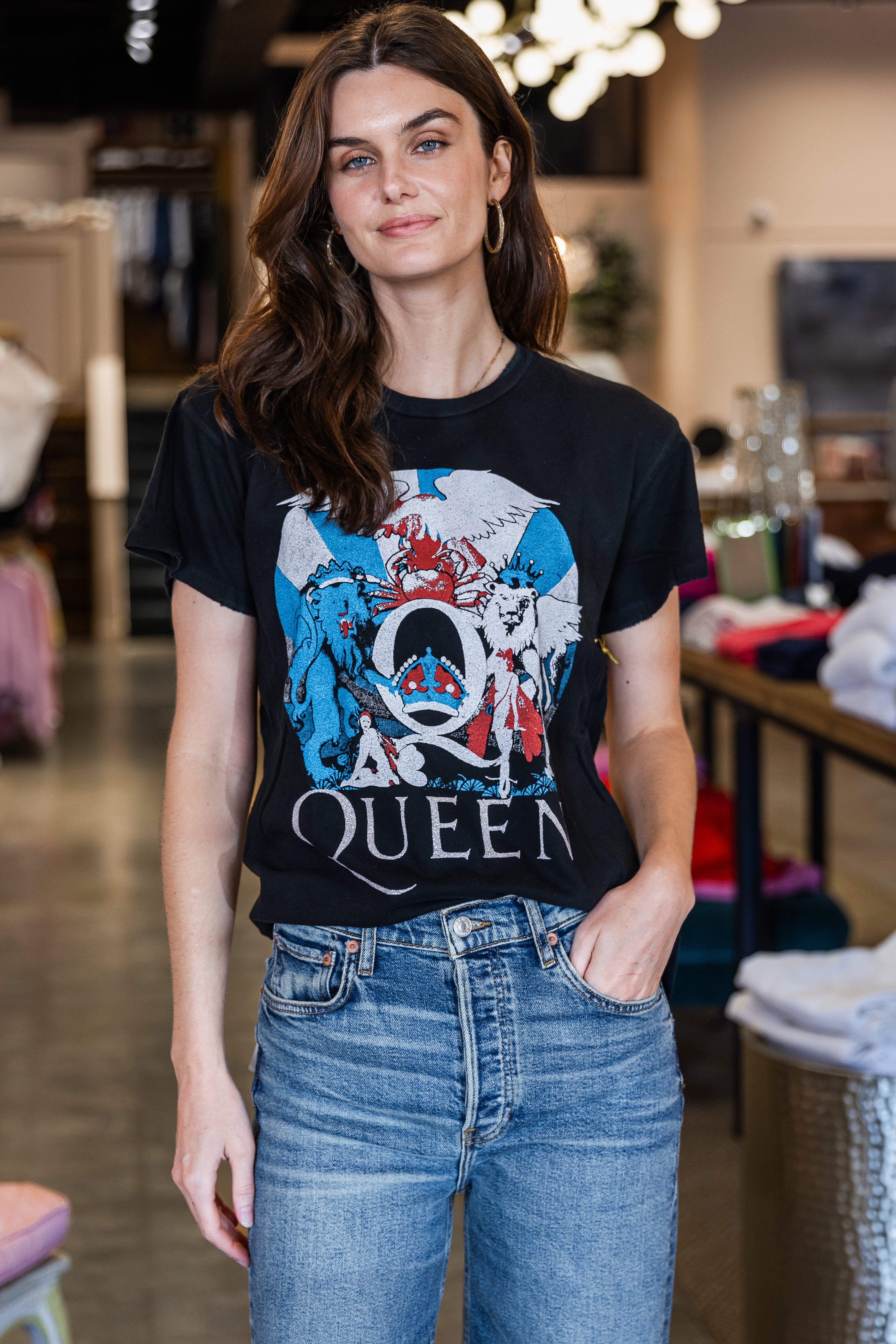 Queen - Coal Pigment