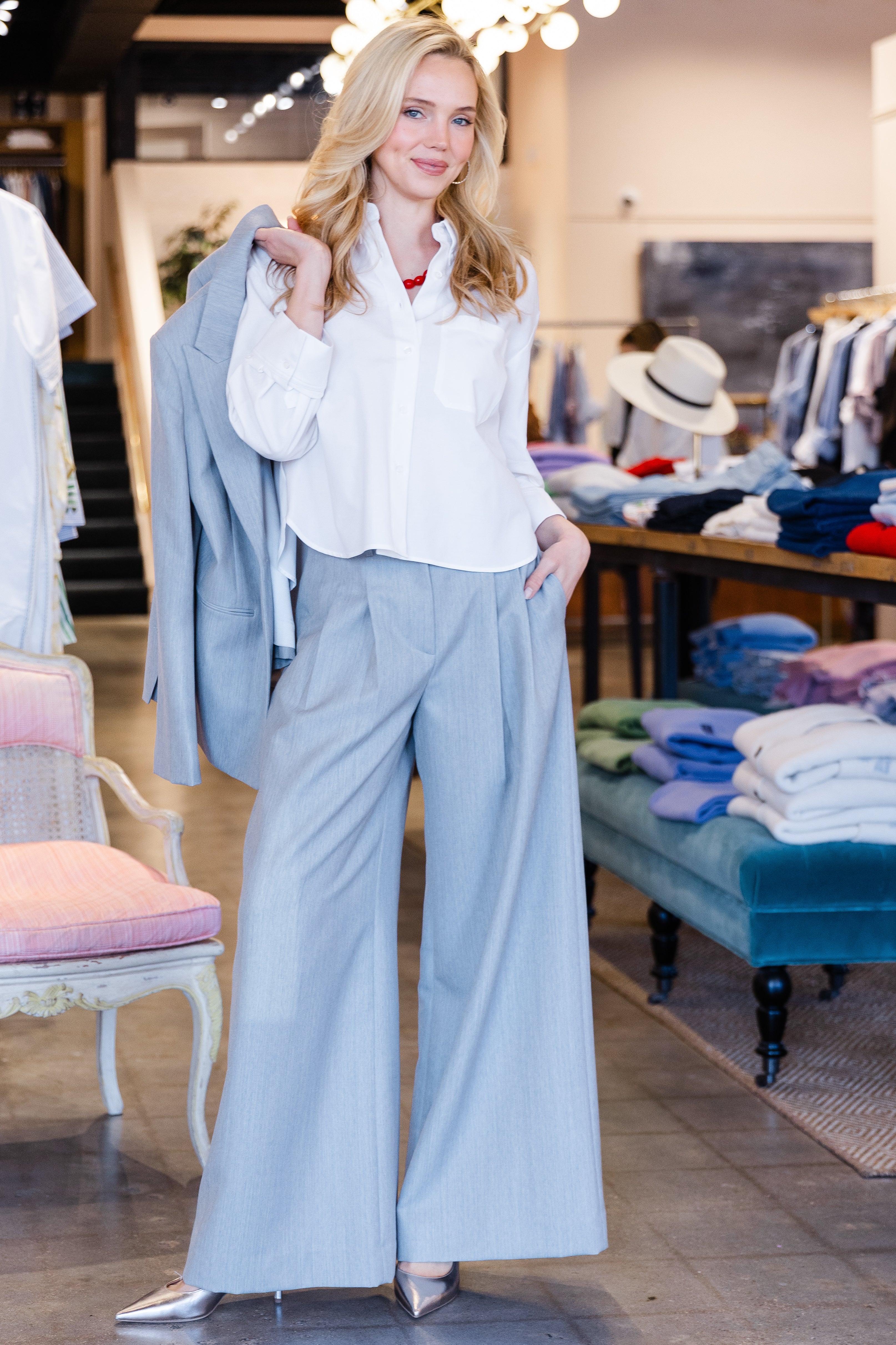 Avery - Halogen Blue