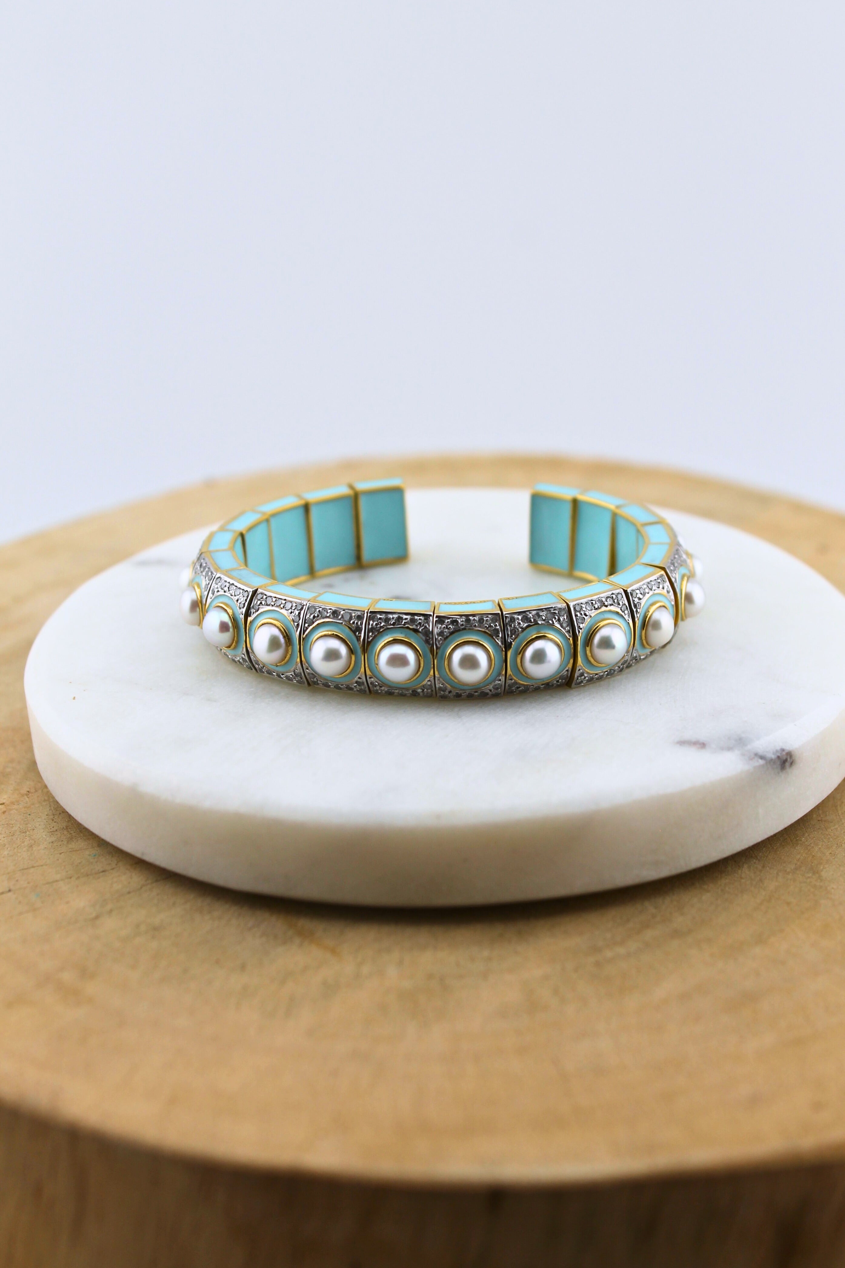 Pearl/Enamel Bracelet (y10797B)