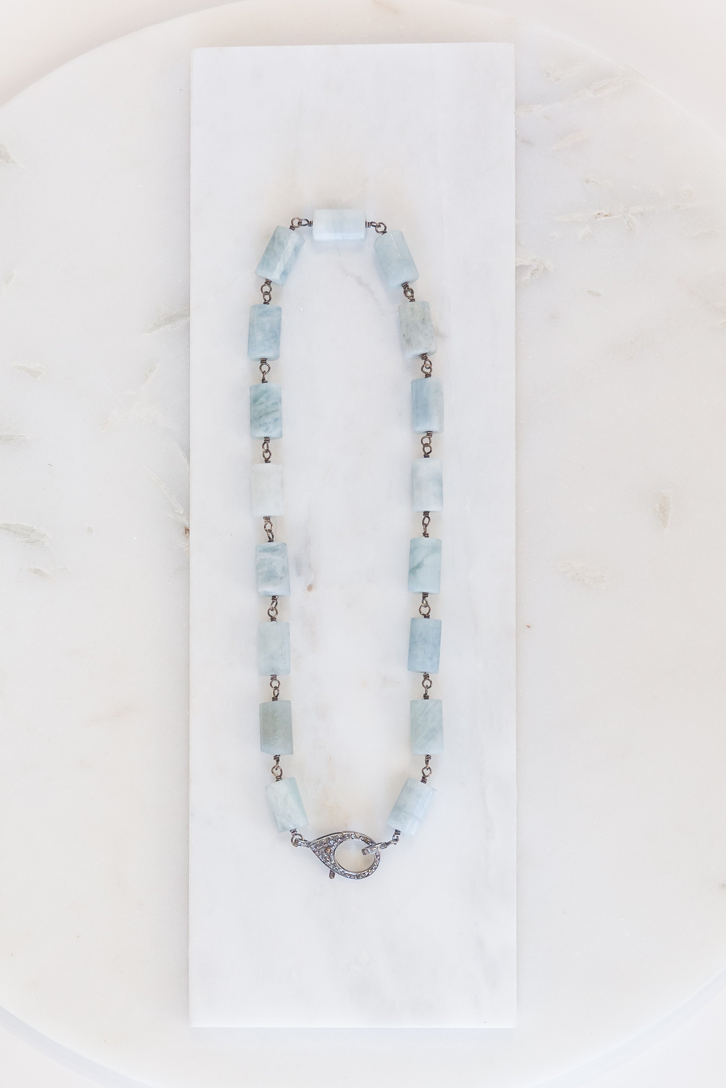 C111 - 17" bead aquamarine