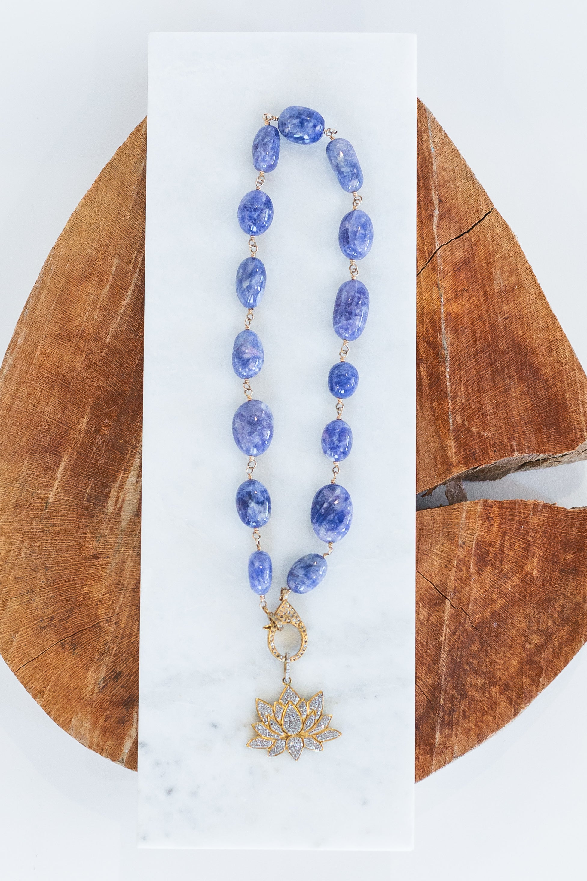 Pave Diamond Lotus Pendant (y9813B)