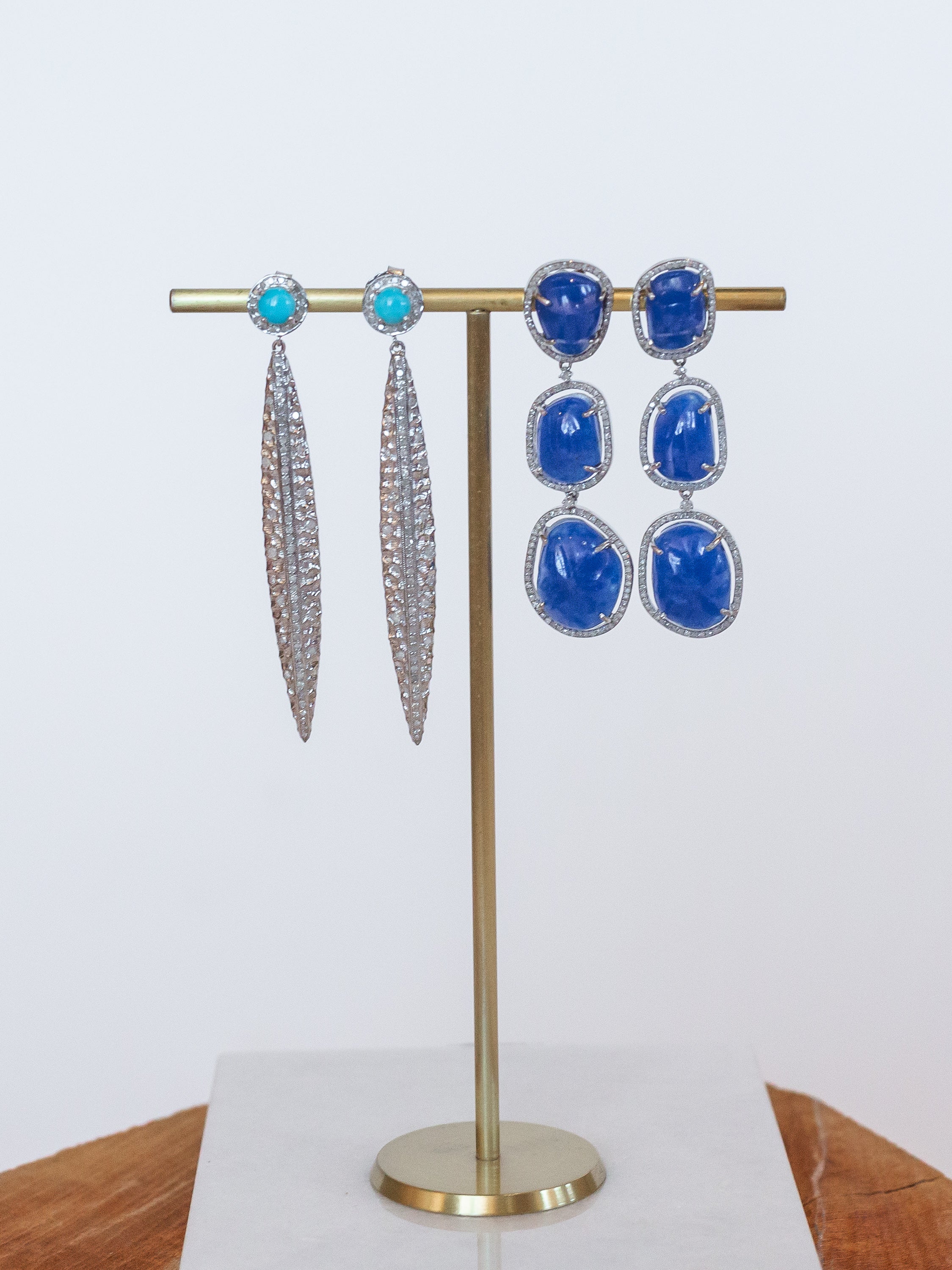 Three Stone Lapis Drop Earrings (y10075b)