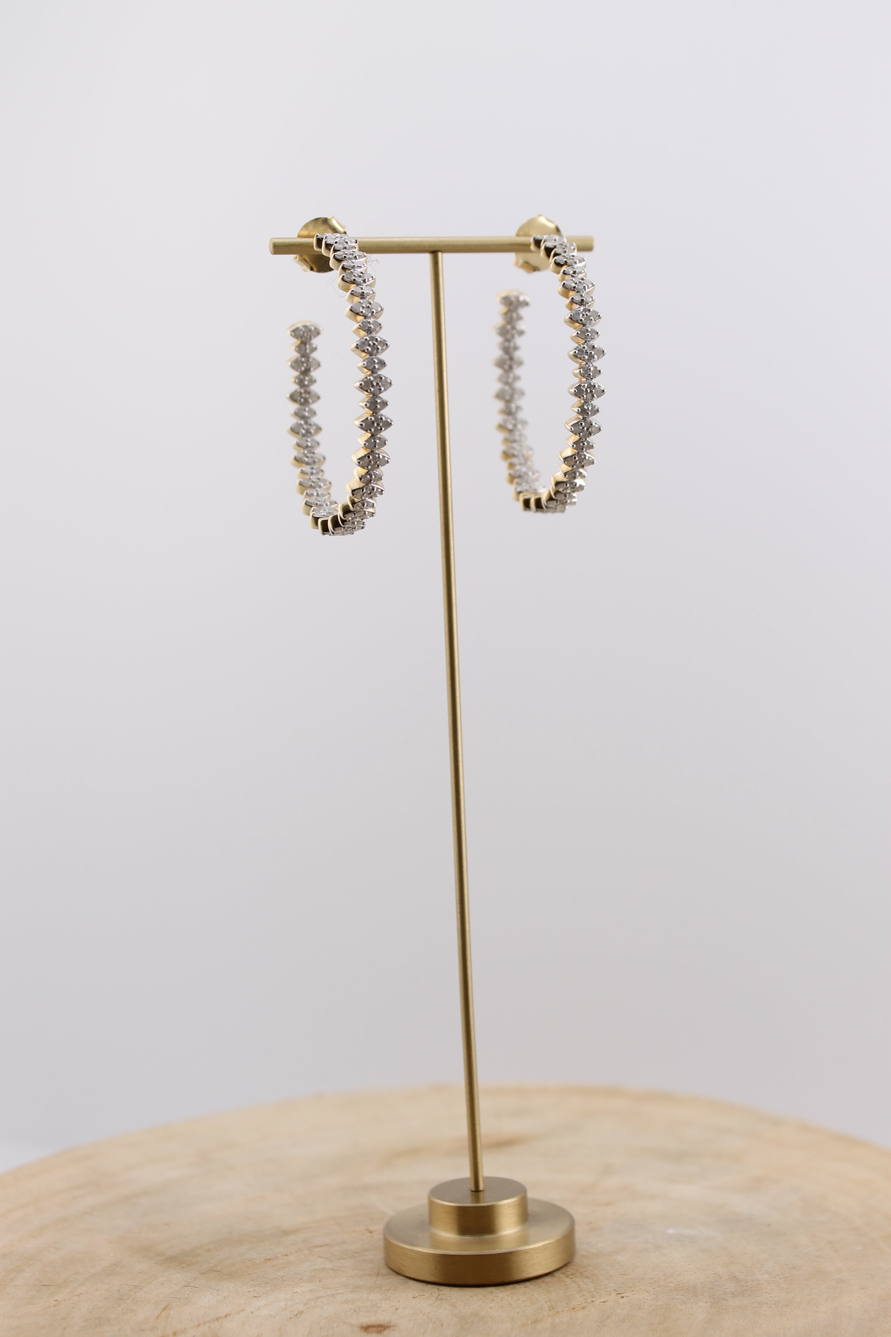 Pave Diamond Edgy Hoops (Y10951B)