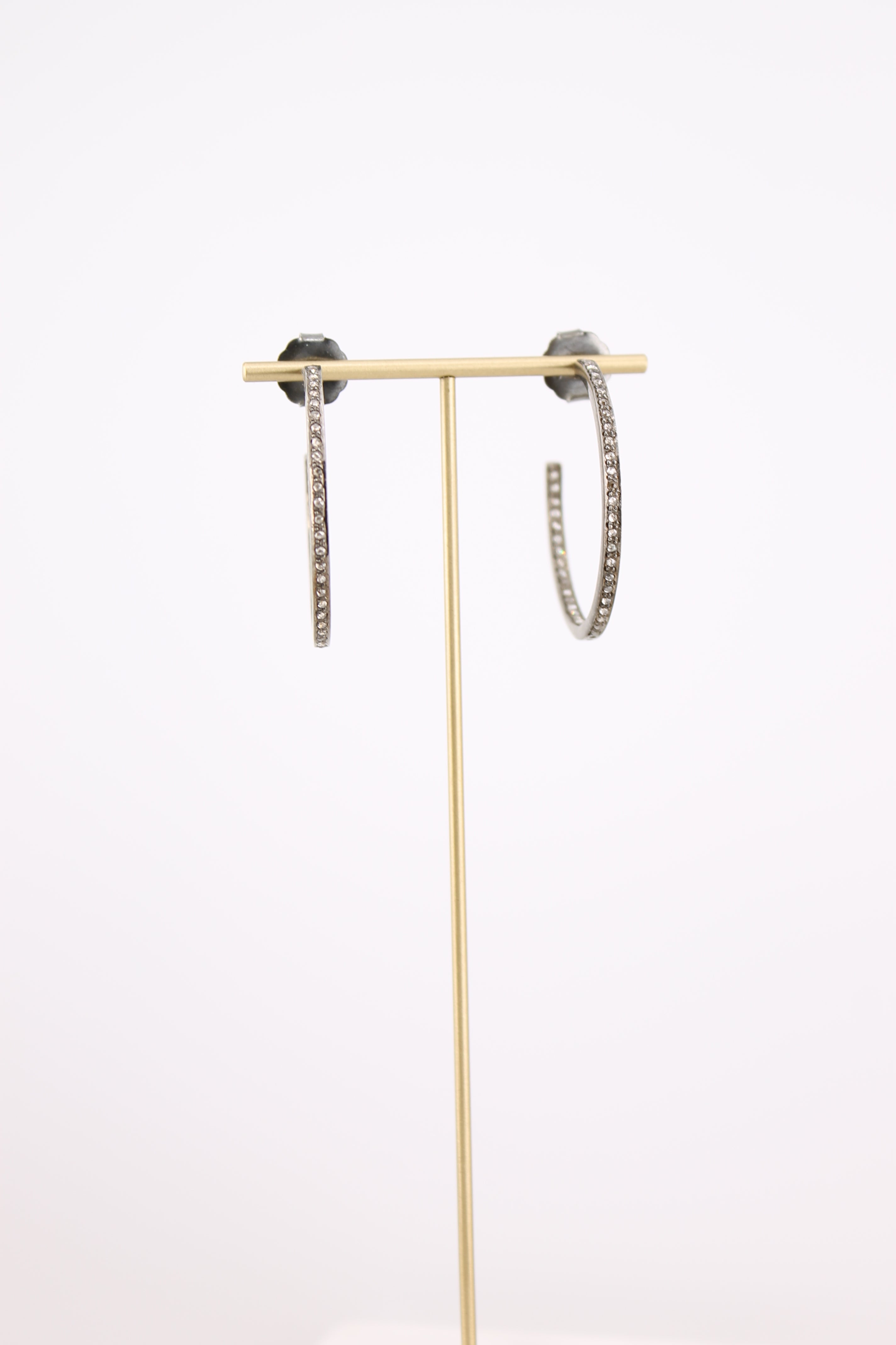 Small Single Row Diamond & Silver Hoops (ysshsm)