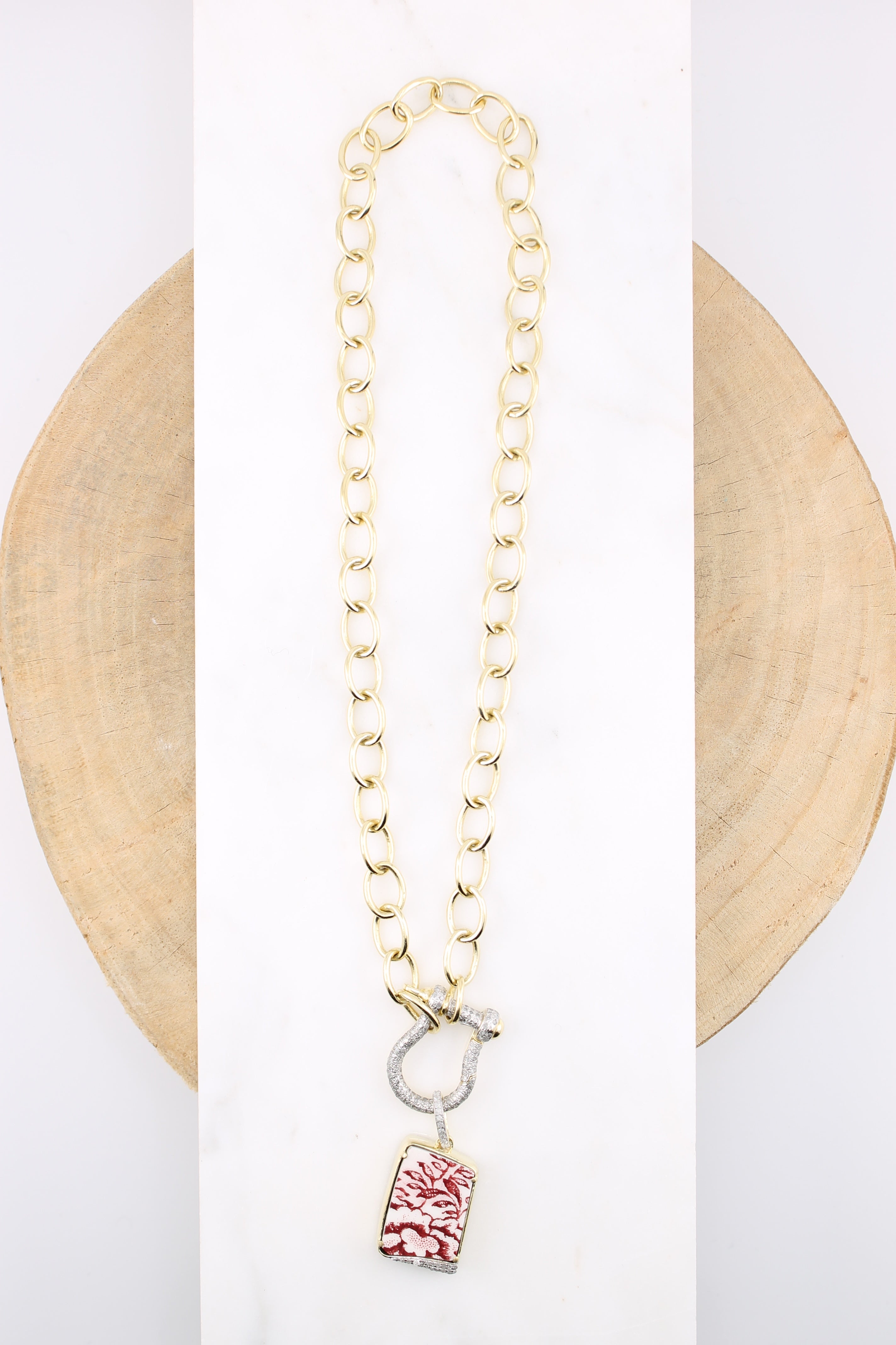 Bulgarian Porcelain White/Burgundy Plate Pendant (y10961B)