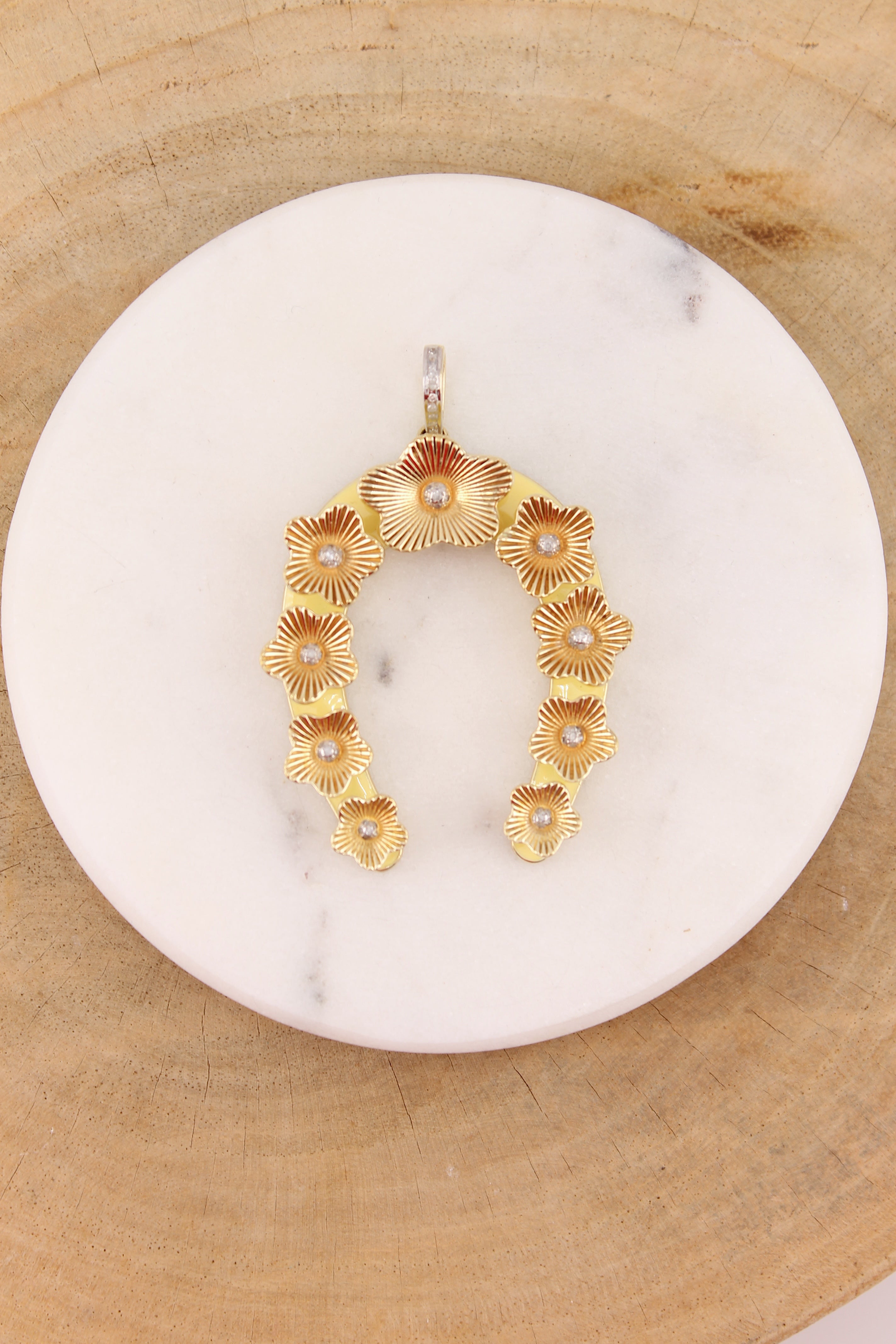 Gold & Yellow Floral Horseshoe Pendant (Y10974B)