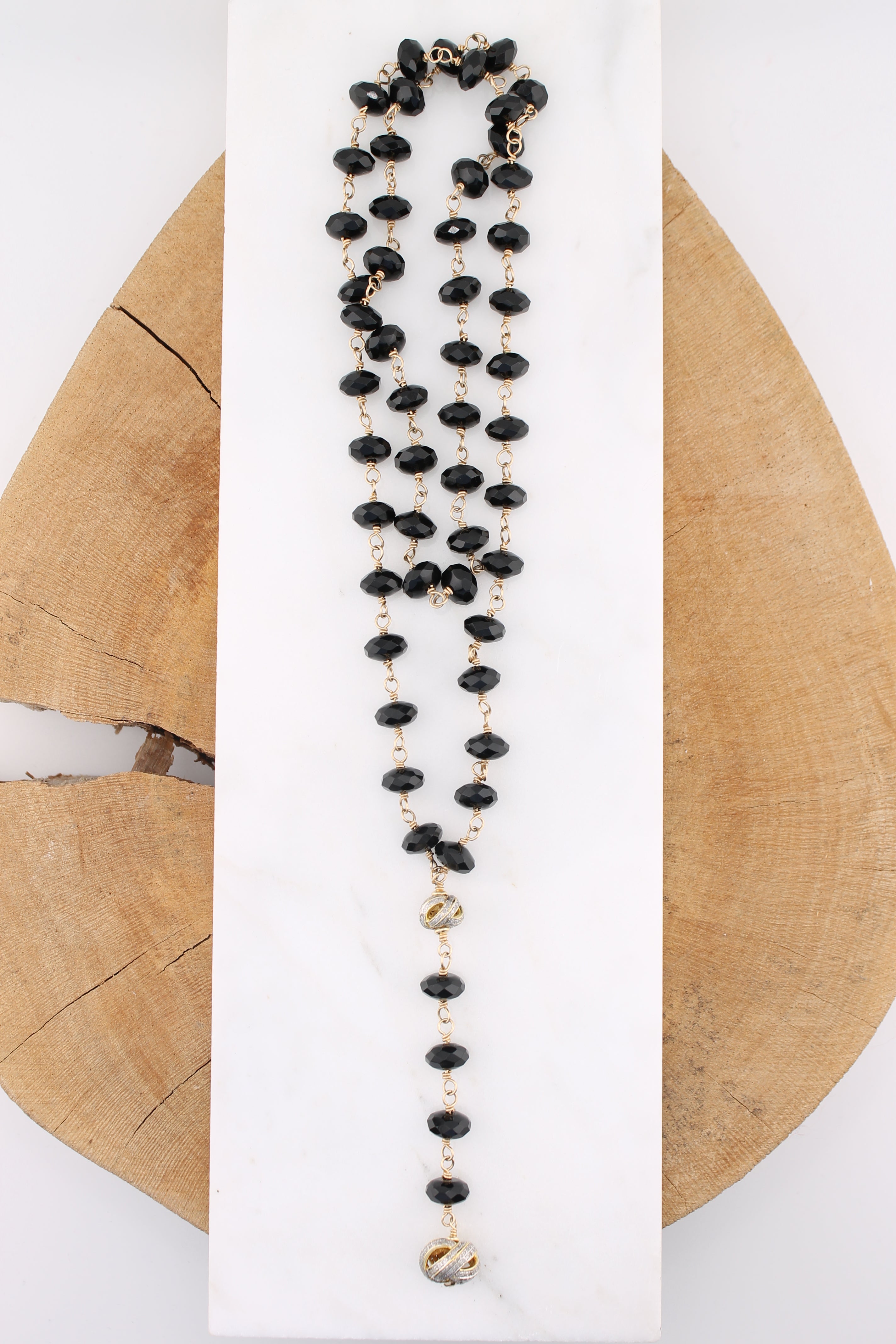 17.5" Black Onyx Lariat Necklace (y10941B)