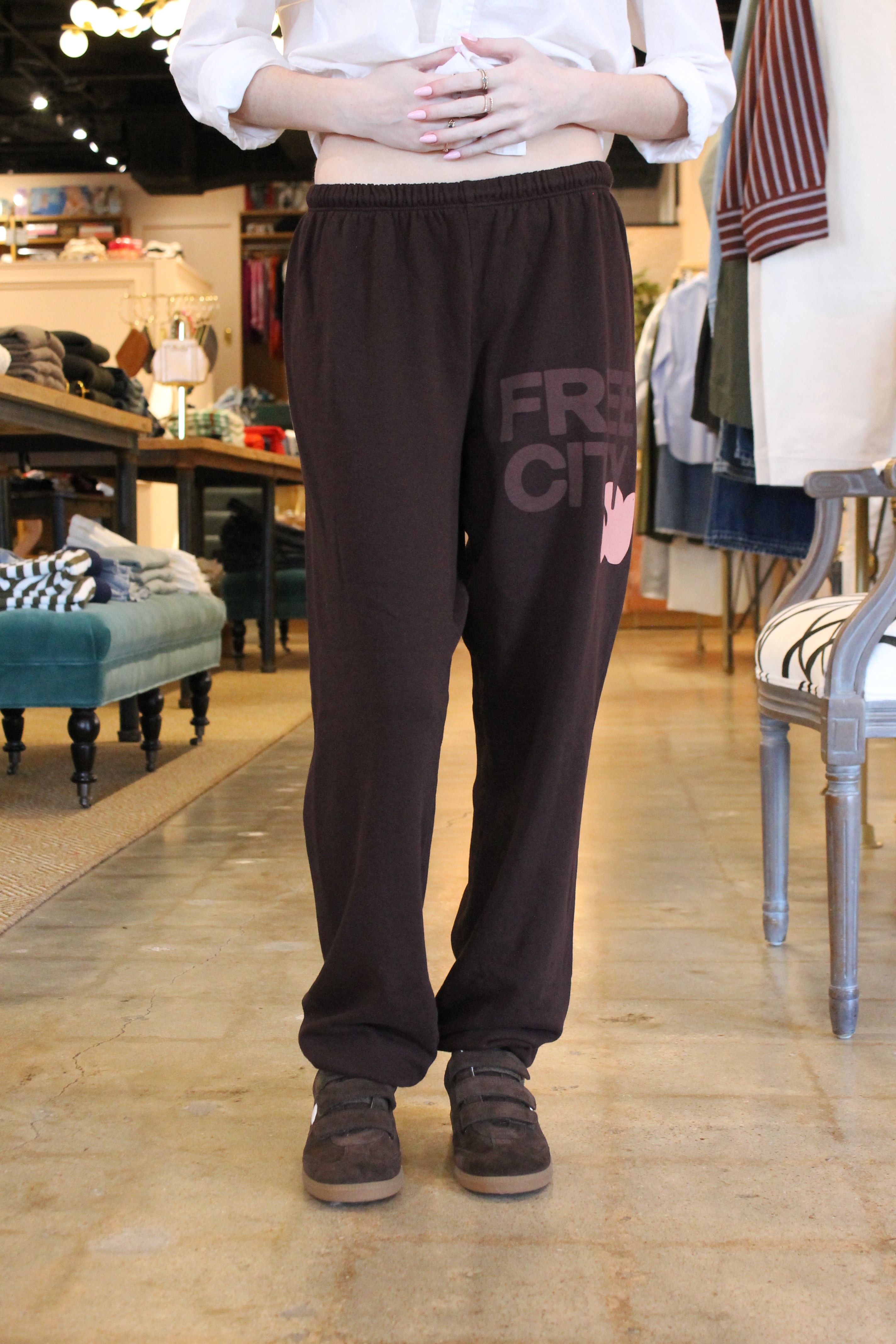 FreeCity Large Sweatpant - Chocolate Rabbit