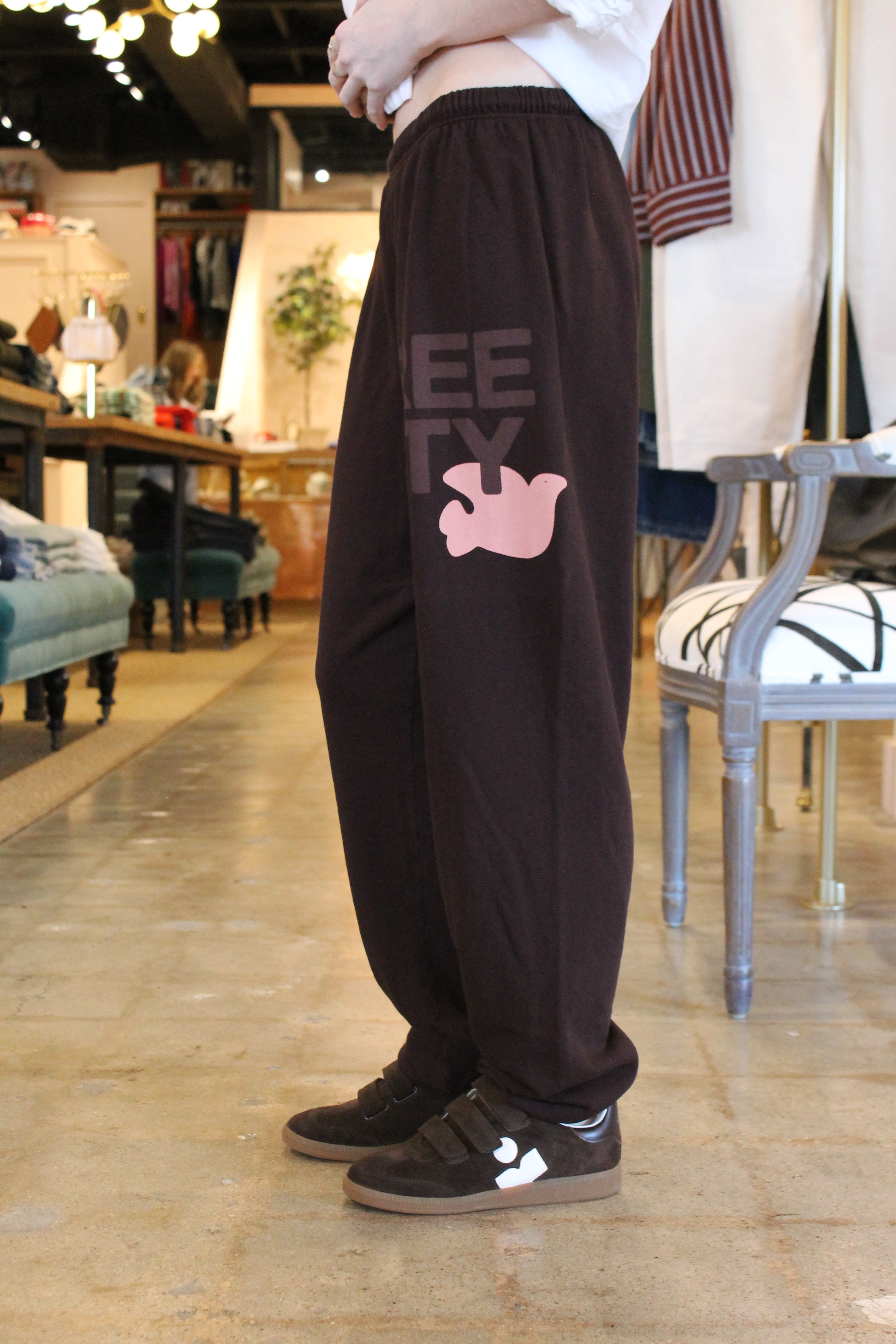 FreeCity Large Sweatpant - Chocolate Rabbit