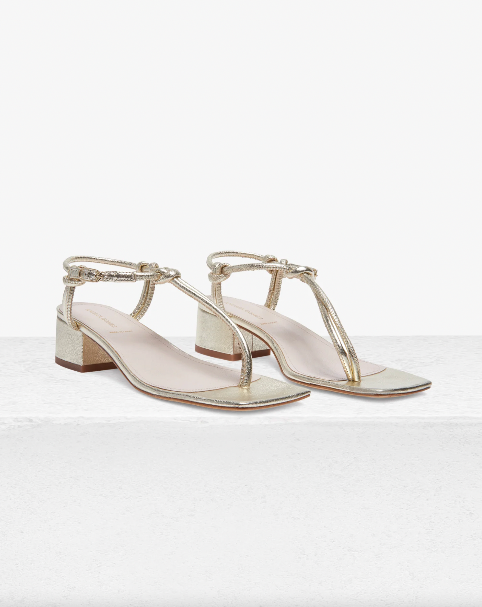 Alexa Sandal-Gold