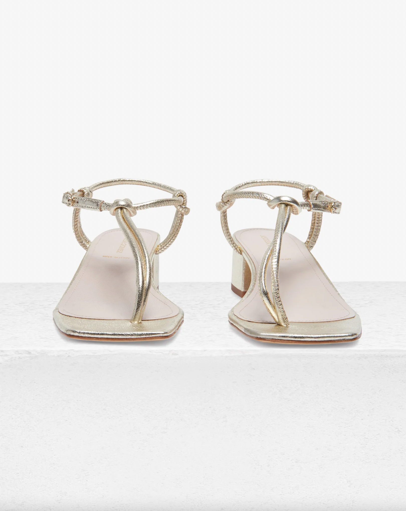 Alexa Sandal-Gold