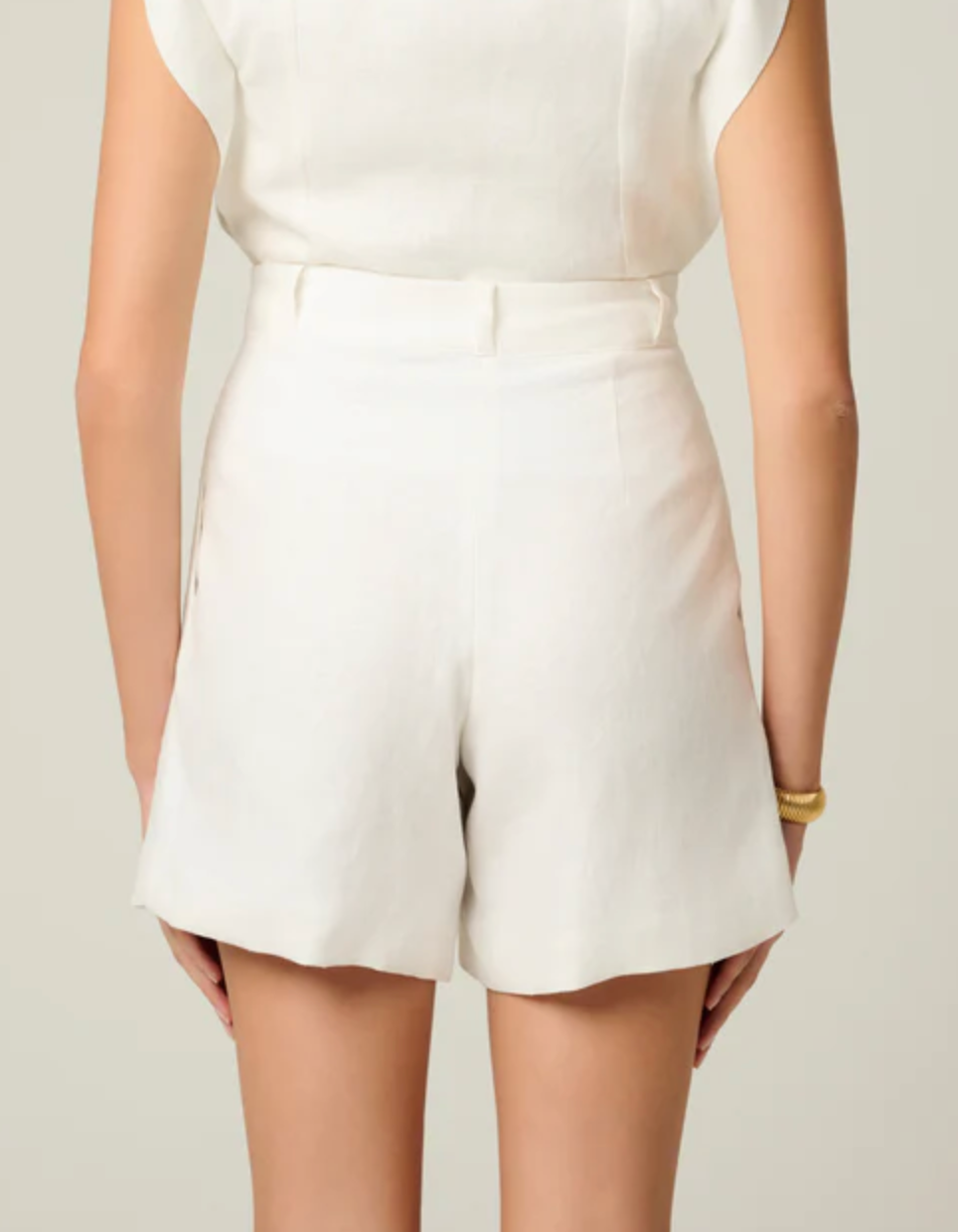 Ella Short - White