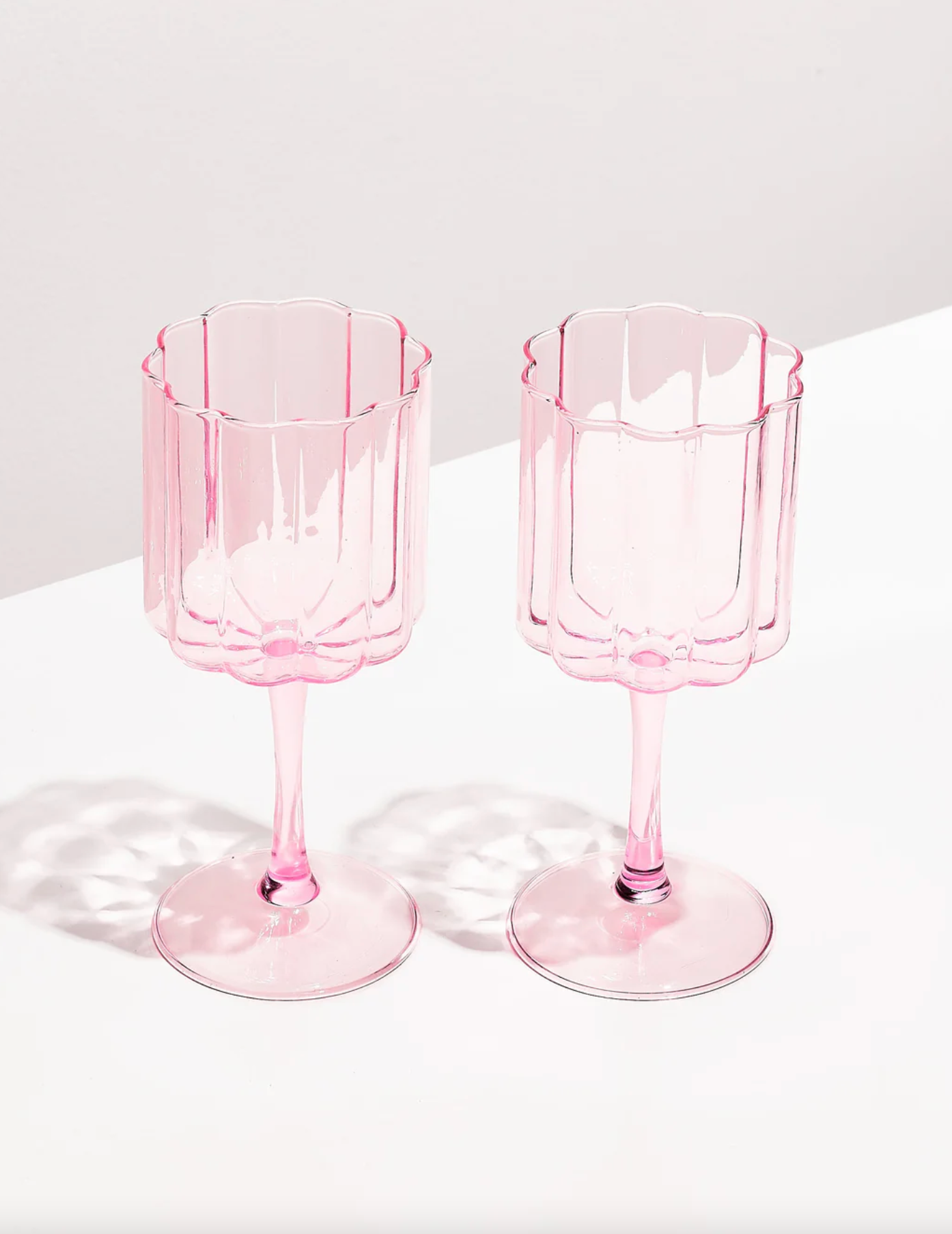 Wave Wine Glass - Set of 2 - Pink