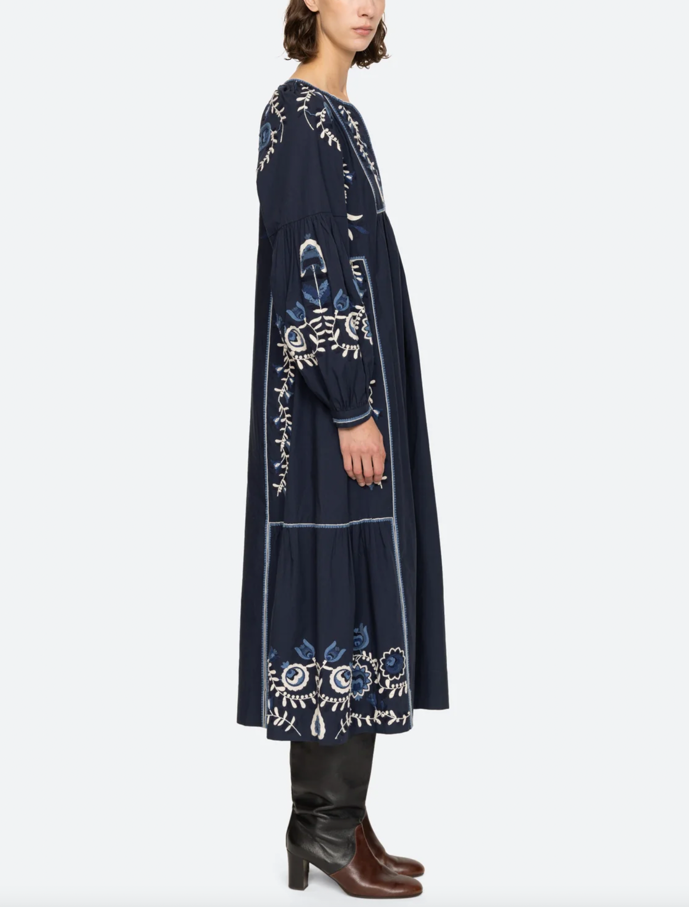 Inga Embroidery Dress - Navy