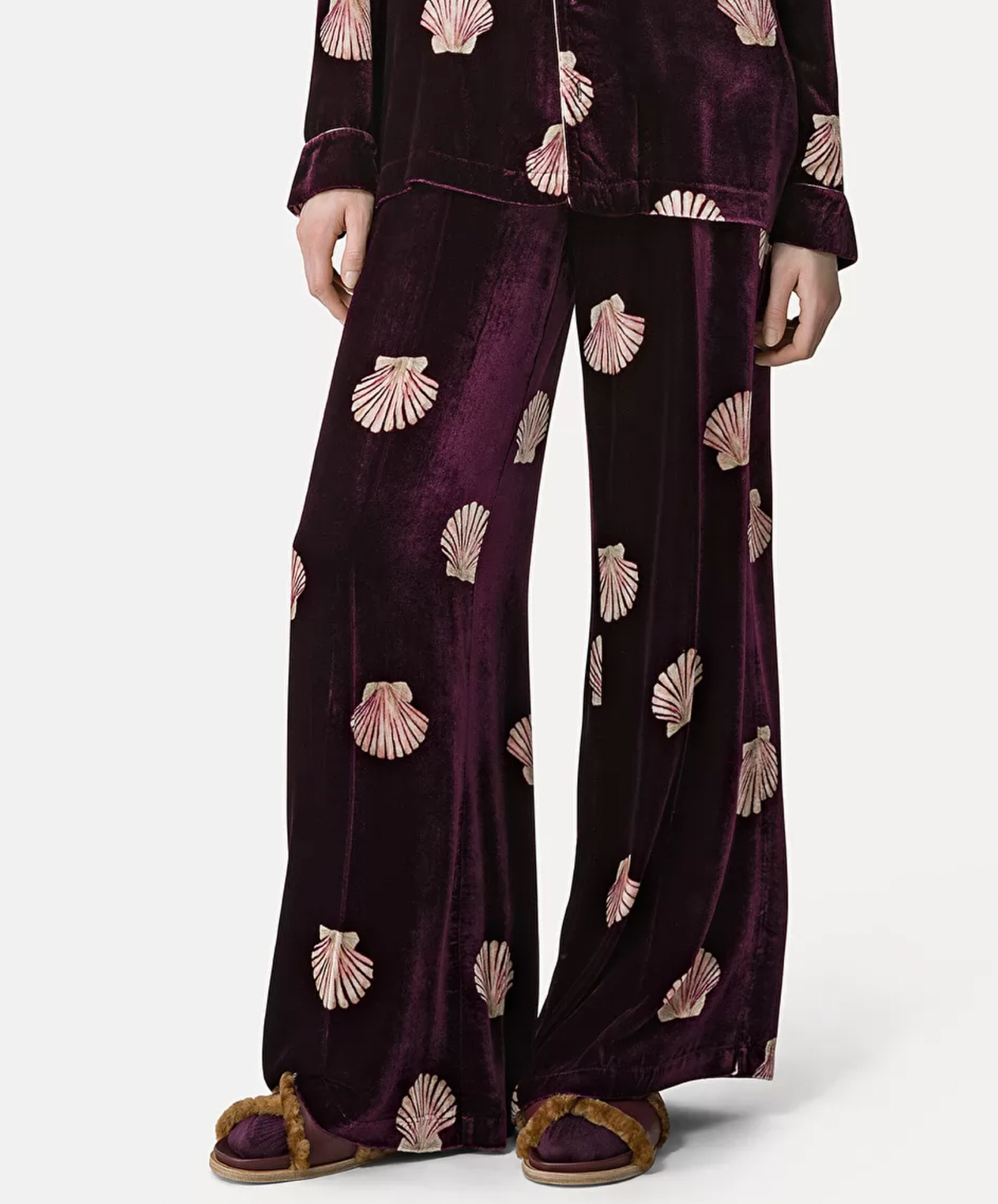 "Mother of Pearl" Print Velvet Pants - Ruby