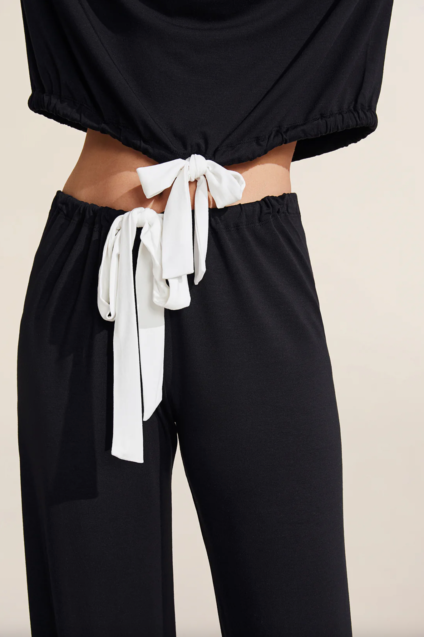 Gisele Slouchy Set - Black/Ivory