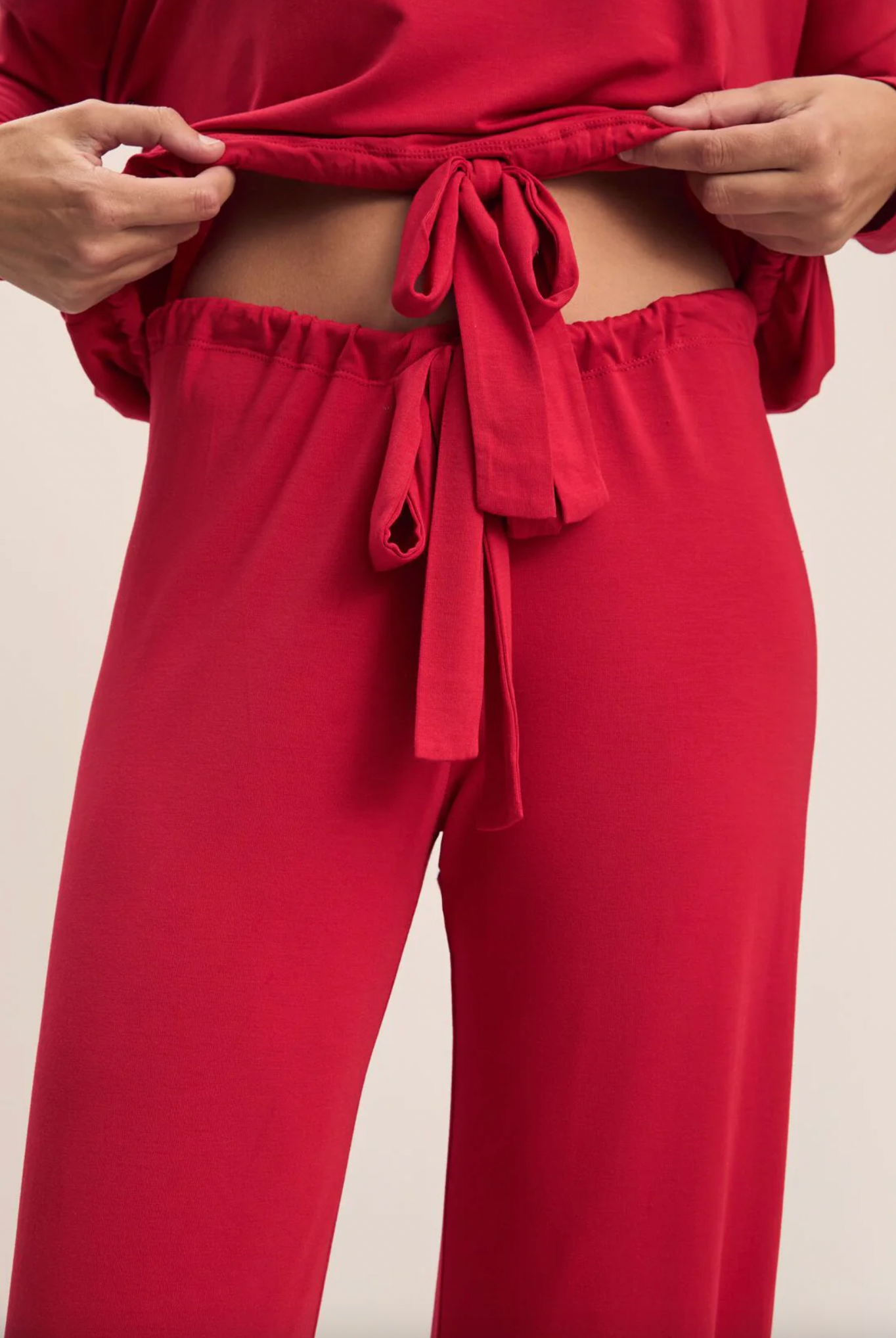 Gisele Slouchy Set - Haute Red