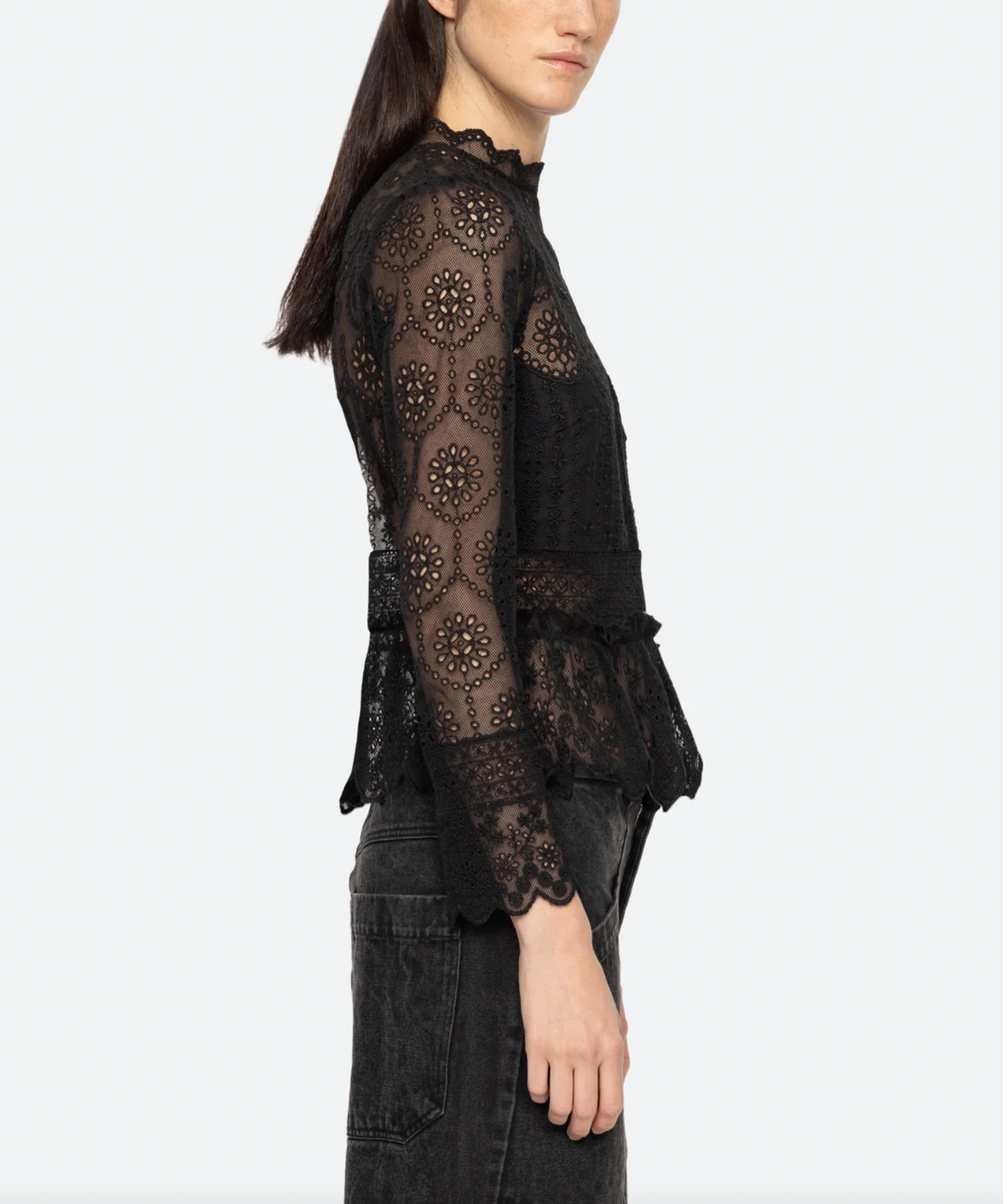 Lainey Embroidery Top - Black