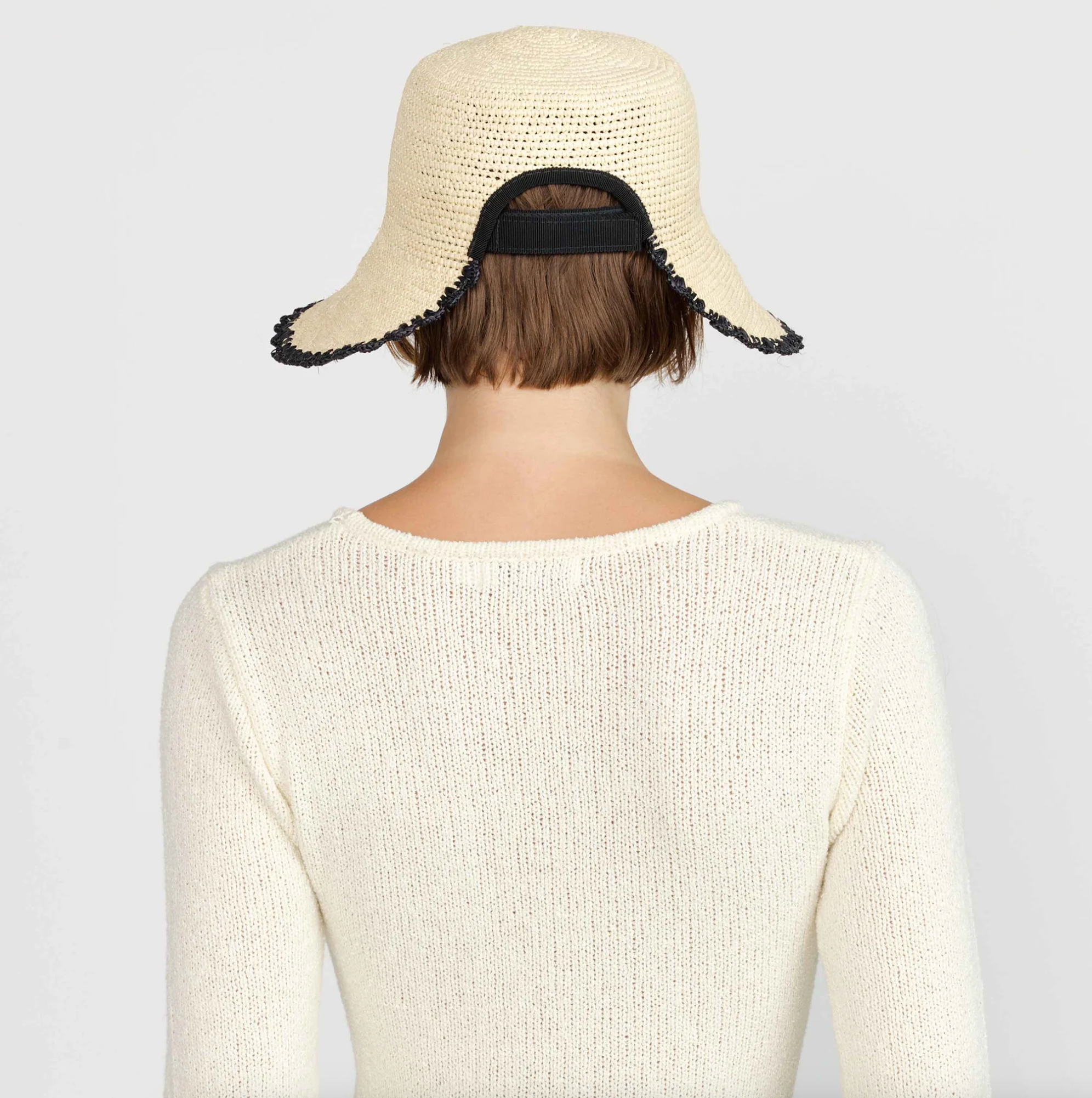 Shell Crochet Bucket Bonnet - Natural/Black