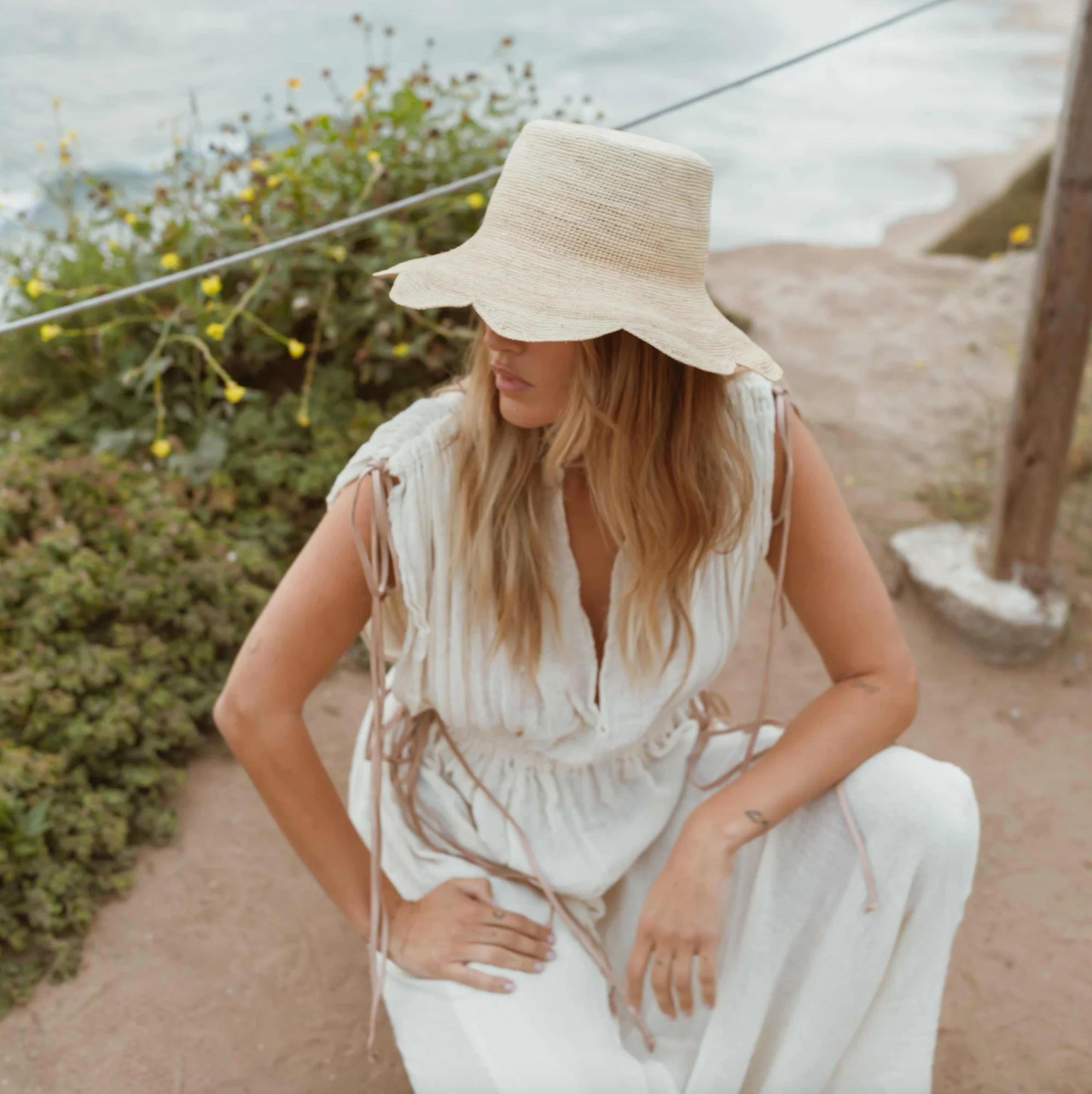 Scallop Crochet Bucket - Natural