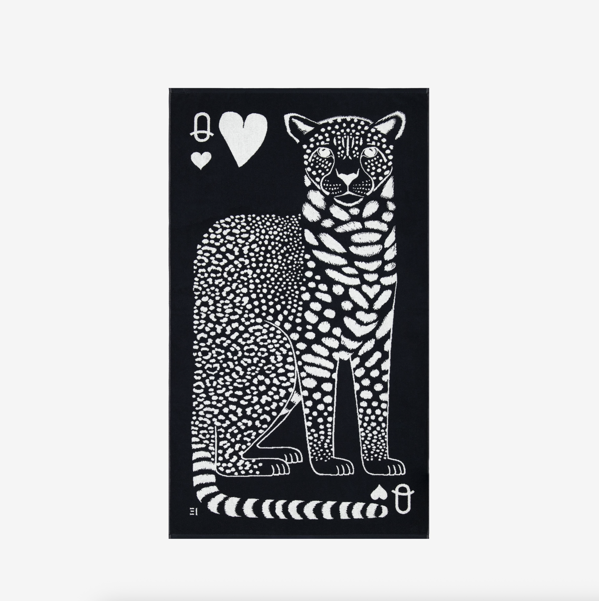 Beach Towel Queen of Hearts - White