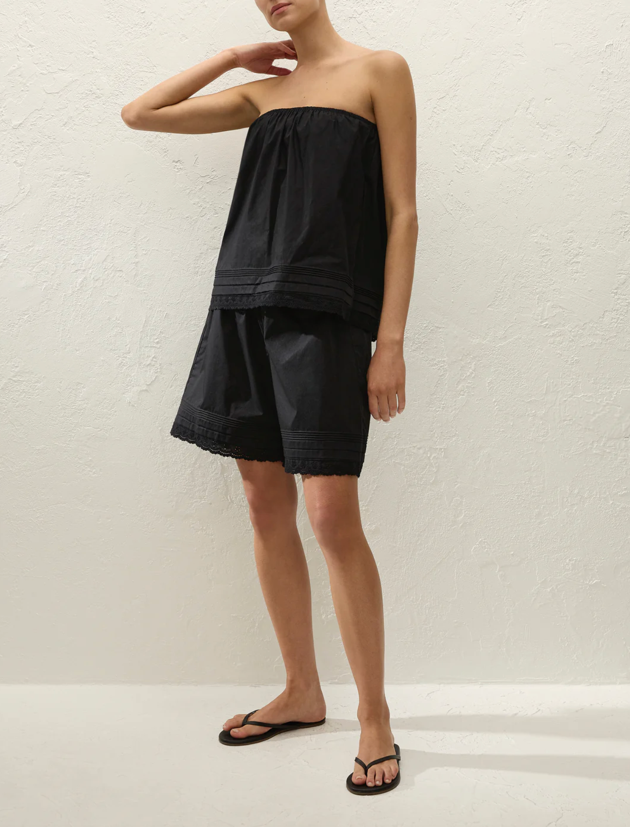 Filomena Short - Fiore Lace Black