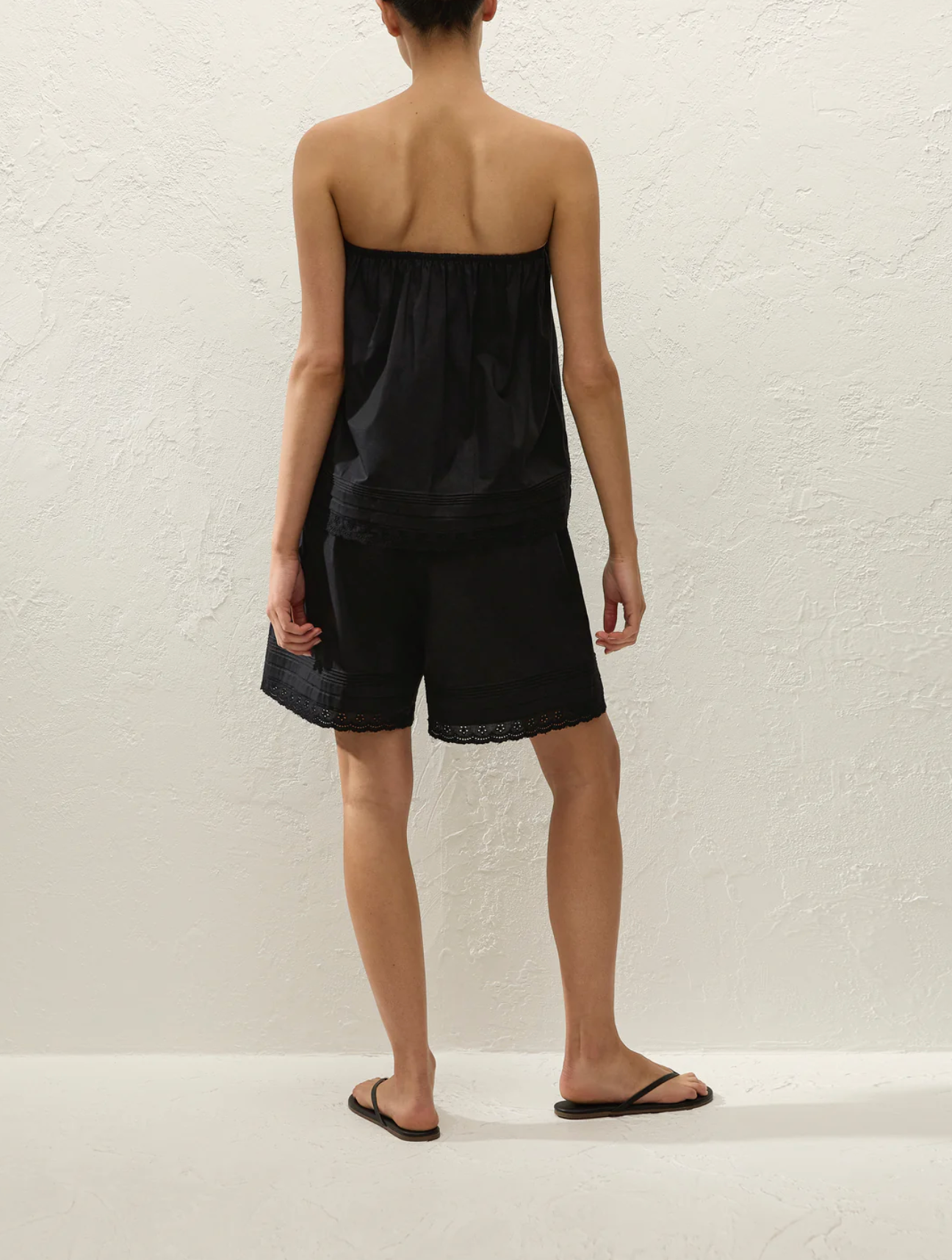 Filomena Short - Fiore Lace Black