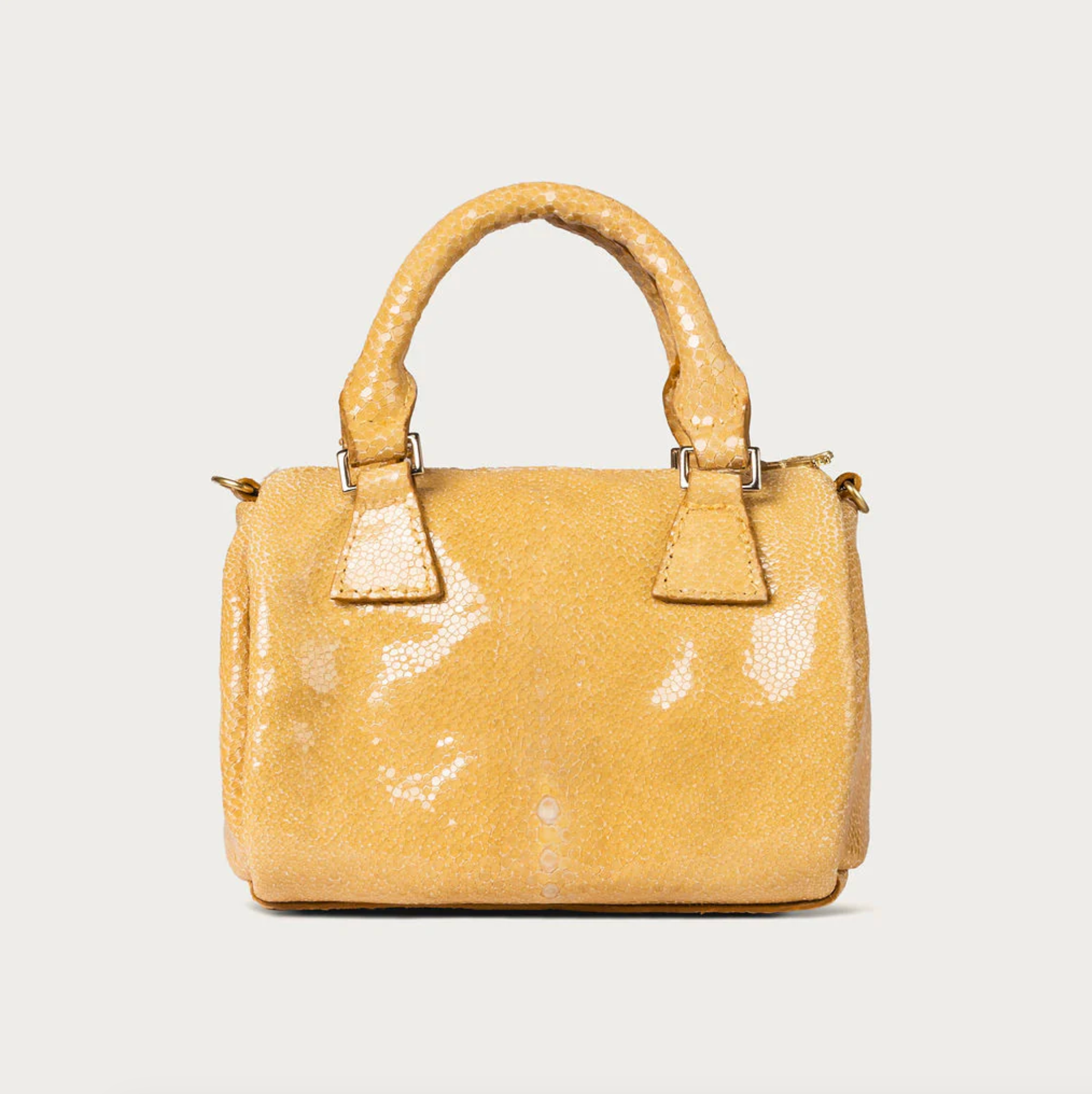 Ella Stingray Sand w/ Butterfly Charm
