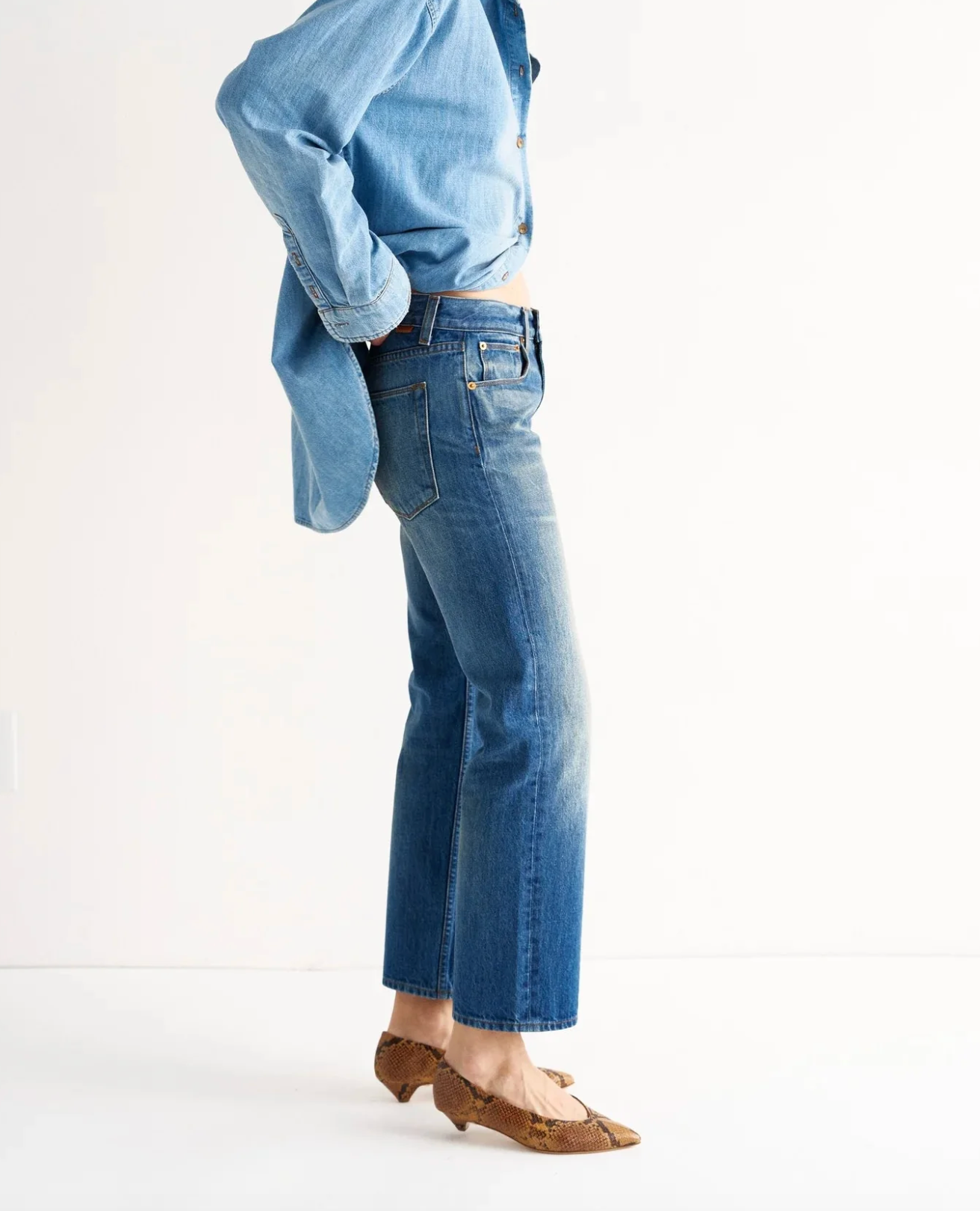 The Hero Jean - Classic Dark