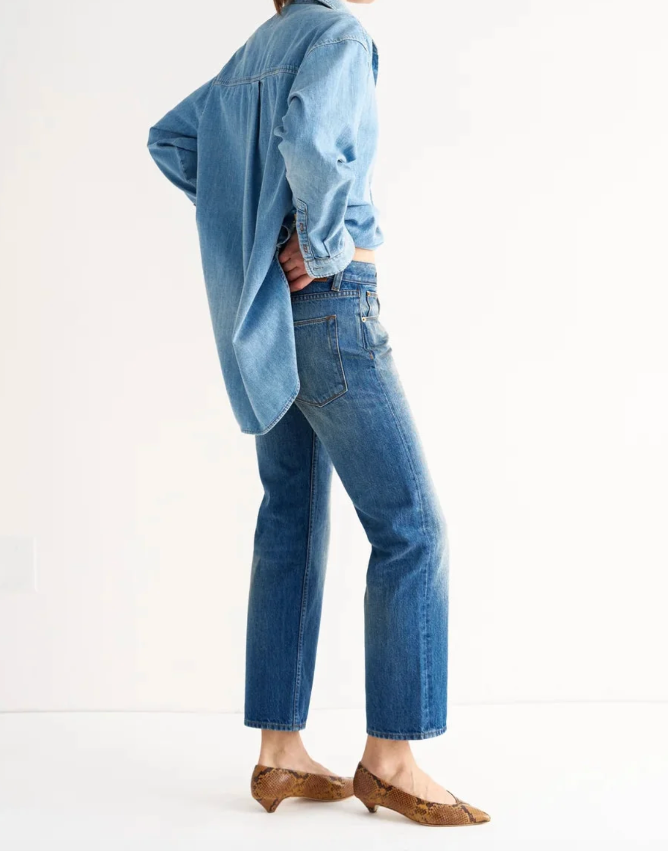 The Hero Jean - Classic Dark