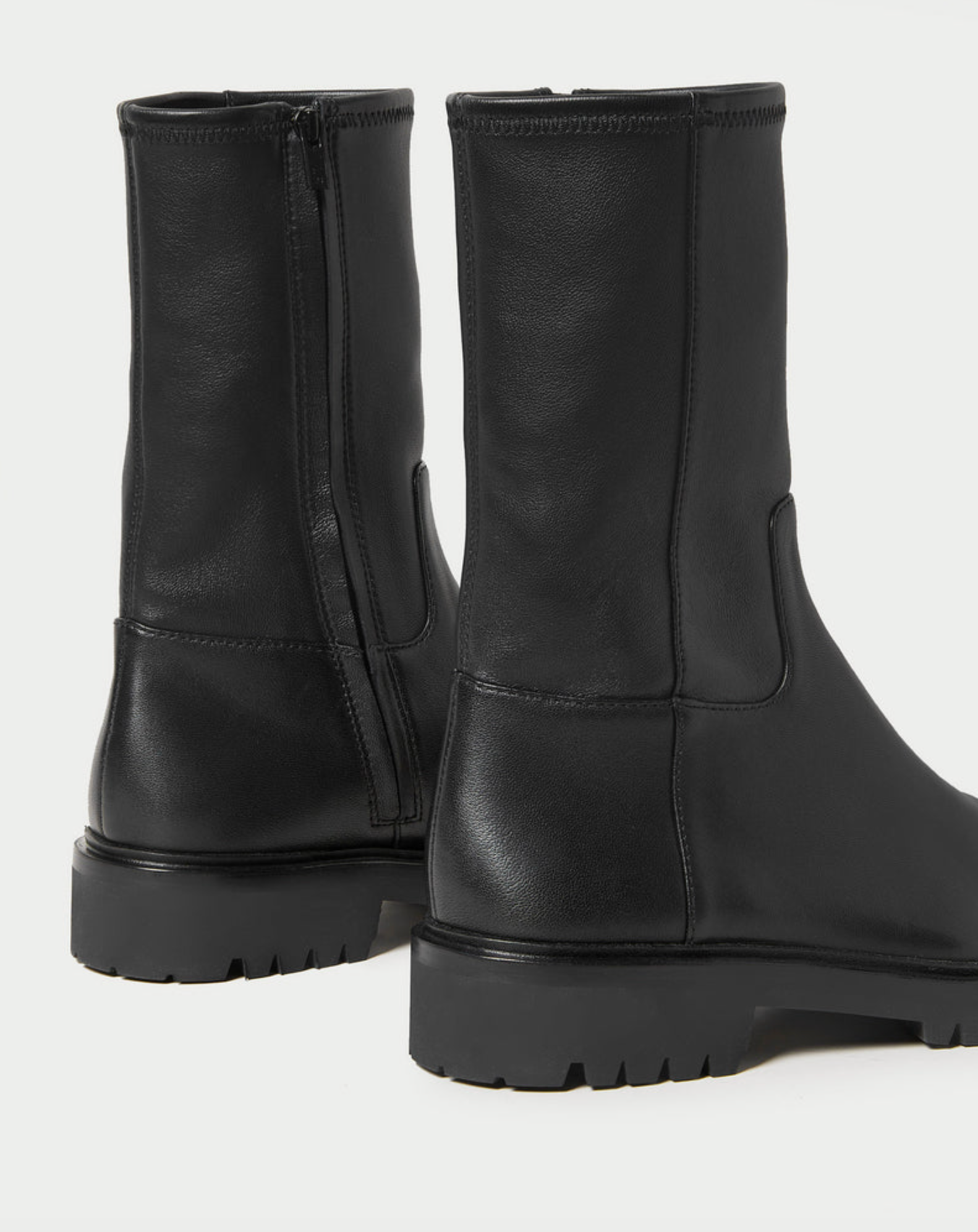 Danny Tall Ankle Lug Sole Boot - Black