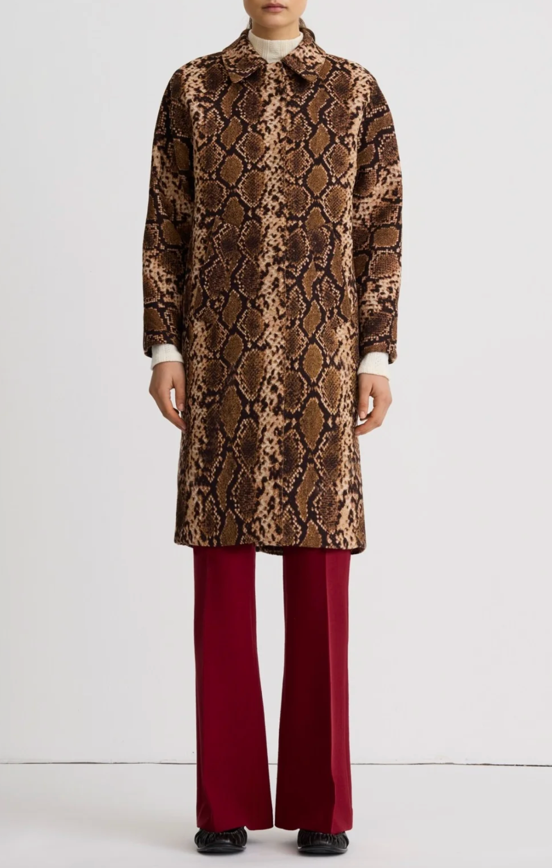 Clean Coat - Sepia Snake