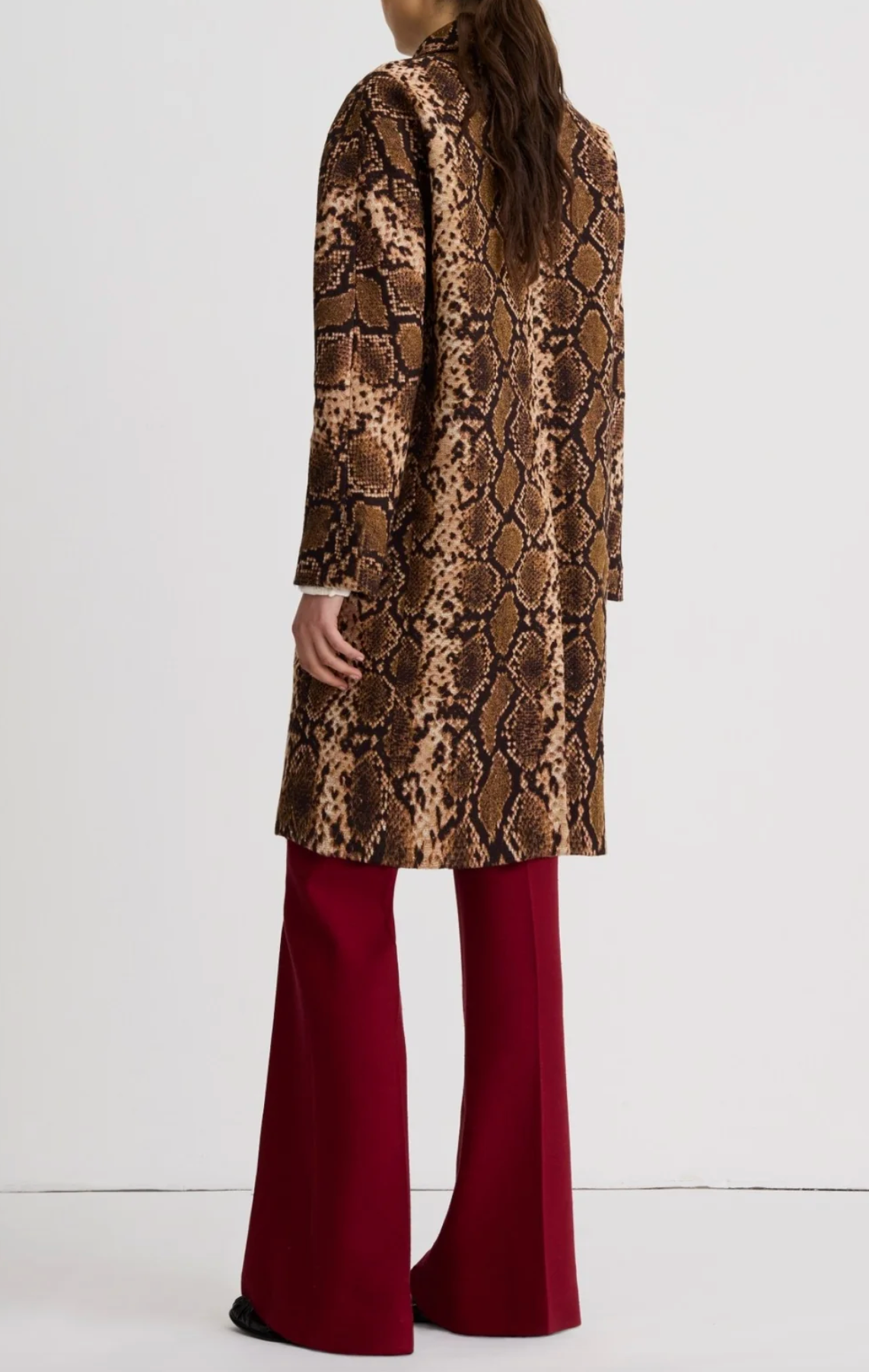 Clean Coat - Sepia Snake