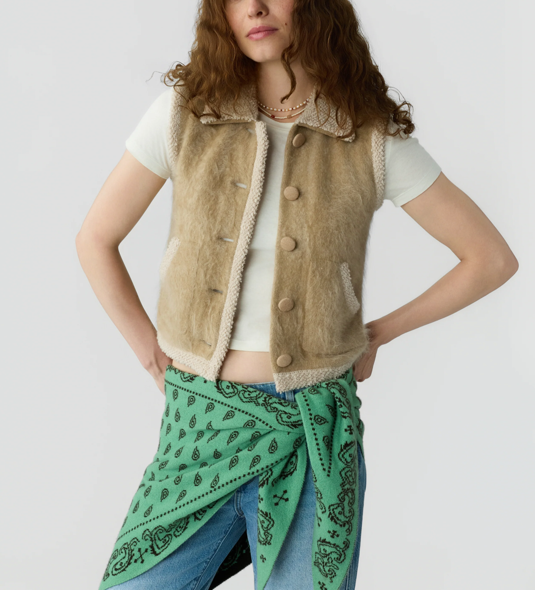 Grizzly Wrangler Vest - Camel