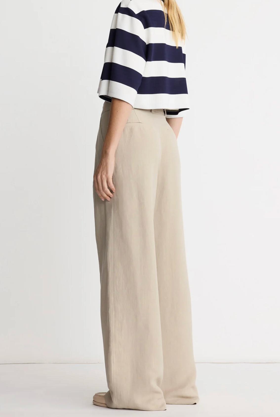 Pleated Trouser- Cafe Au Lait
